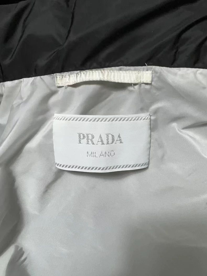 Prada Prada Zipper triangle logo jacket Size US L / EU 52-54 / 3 - 3 Thumbnail