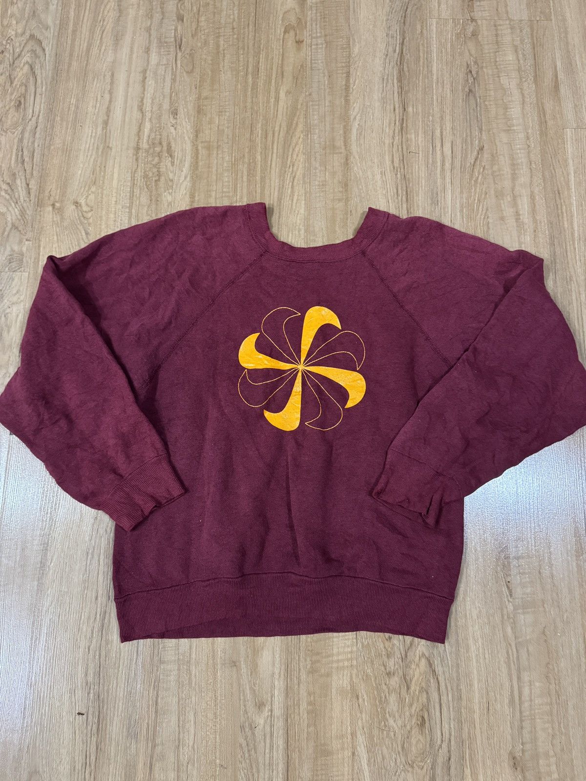 Nike × Vintage Rare Vintage 70’S Nike Pinwheel Sweatshirt Size US S / EU 44-46 / 1 - 4 Thumbnail
