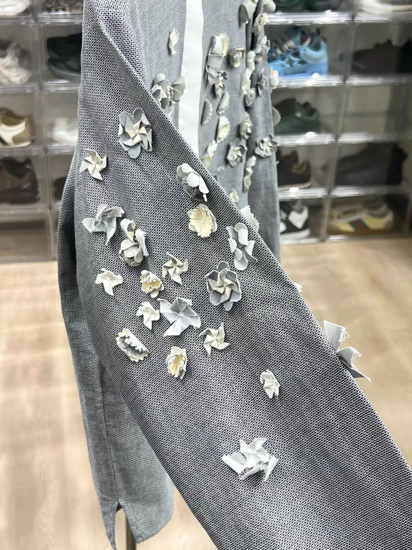 Chanel Chanel Three-Dimensional Windmill Flower Shirt K15 Size XS / US 0-2 / IT 36-38 - 6 Thumbnail