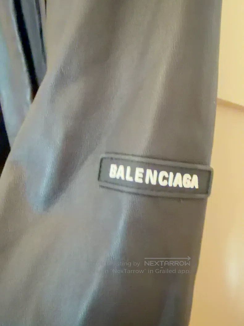 Balenciaga Balenciaga Lamb Leather Shoulder Logo Suit Size XXS / US 00 / IT 34 - 2 Thumbnail