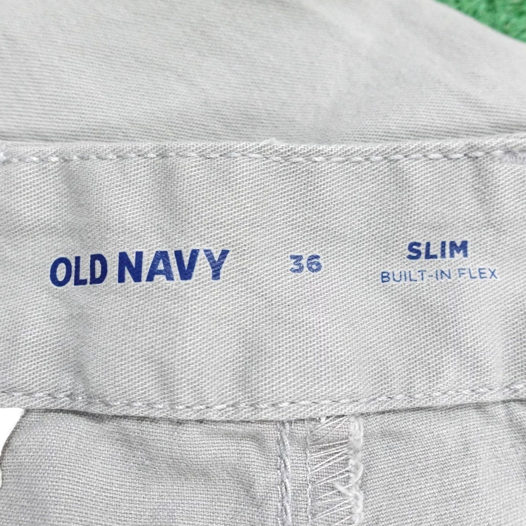 Old Navy Old Navy Mens Chino Shorts 36 Gray Slim Flex Stretch 8 Inseam Casual Size US 36 / EU 52 - 4 Thumbnail