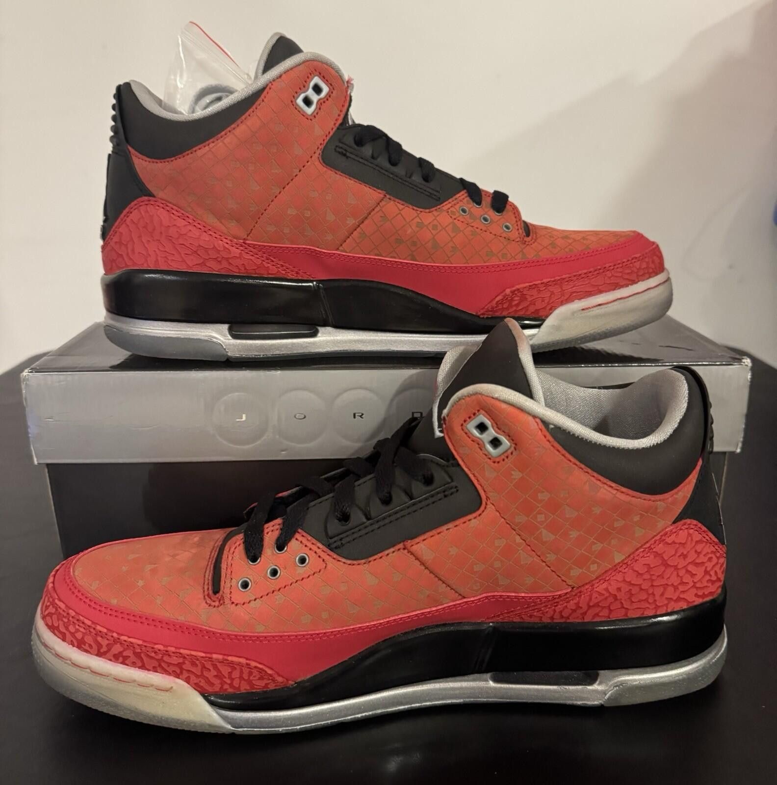 Jordan Brand Size 13 - Air Jordan 3 Retro 2010 Doernbecher Size US 13 / EU 46 - 3 Thumbnail