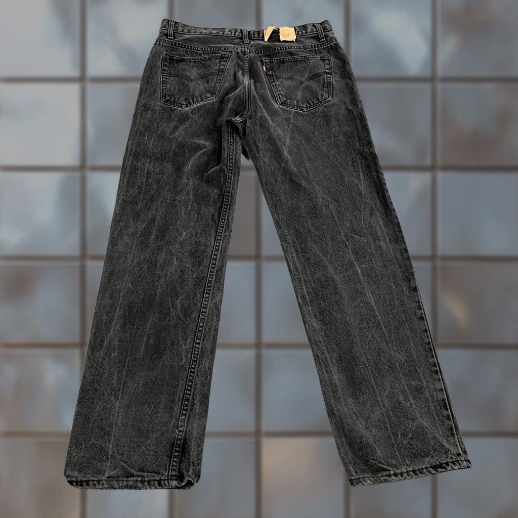 Levi's VINTAGE Levi's Men Jeans Regular Straight 34 32 Dark Grey 90s Button Fly Levi's Jeans Mens Size 34 Dark Wash Centric 90s Theme MENS Size US 34 / EU 50 - 1 Thumbnail