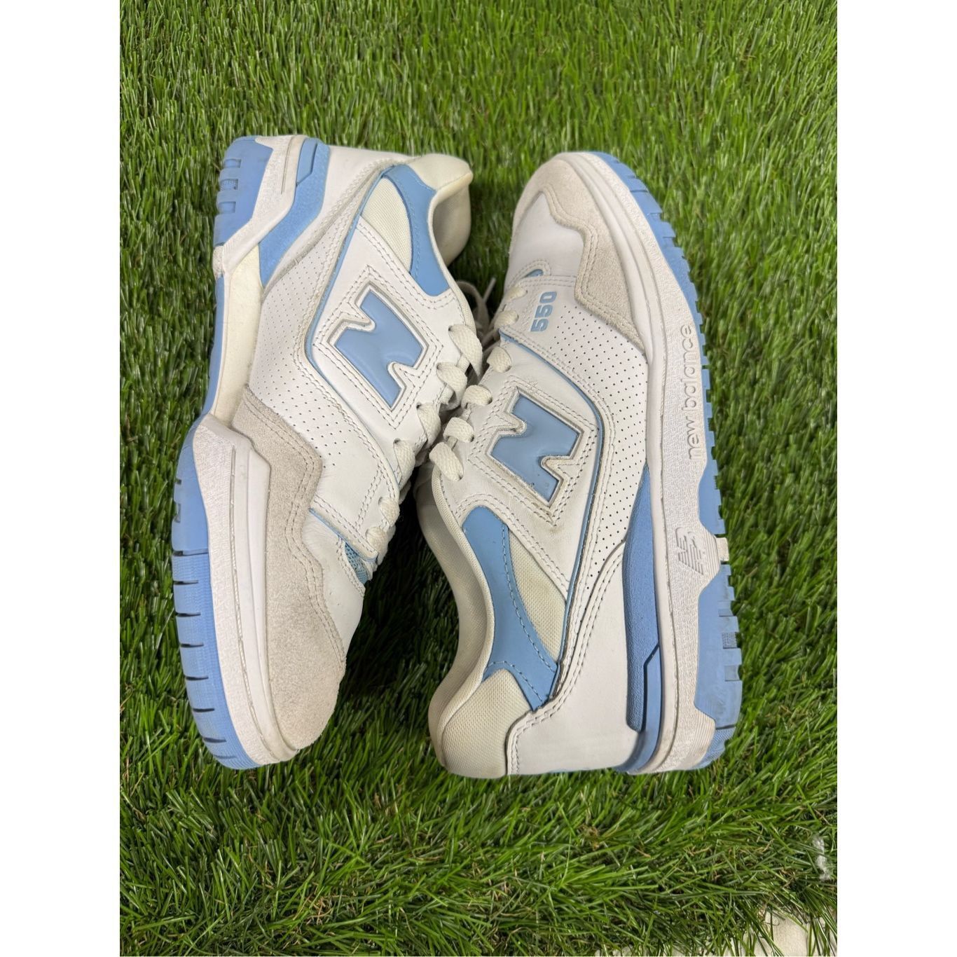 New Balance Size 8 - New Balance 550 White Blue Haze UNC OG box Fire Size US 8 / EU 41 - 6 Thumbnail