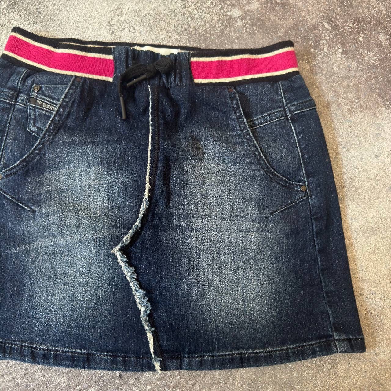 Diesel × Vintage Diesel Vintage Distressed Washed Denim Mini Skirt Size 24" / US 00 / IT 34 - 3 Thumbnail