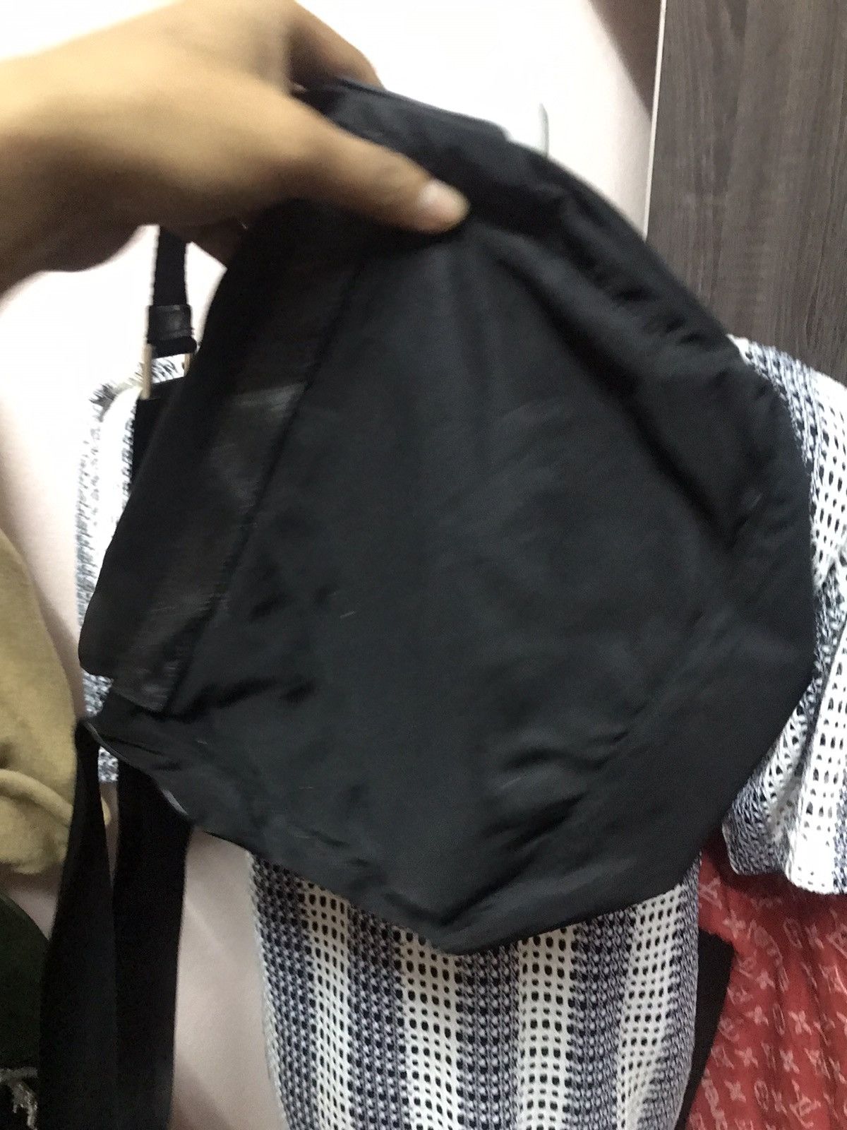 Prada Authentic Prada Black Shoulder Size ONE SIZE - 5 Thumbnail