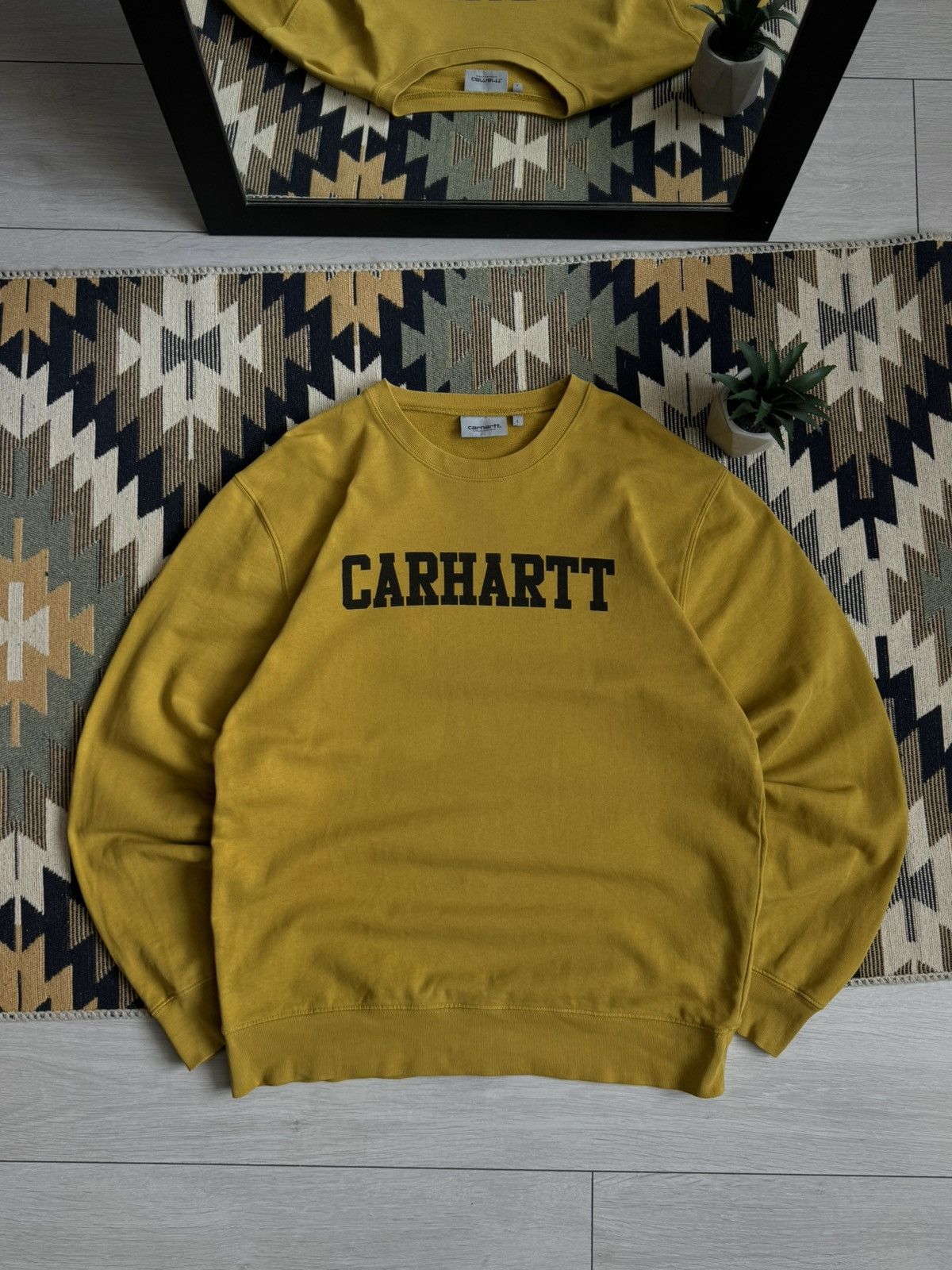 Carhartt Vintage Carhartt College Logo Sweatshirt Size US L / EU 52-54 / 3 - 1 Thumbnail