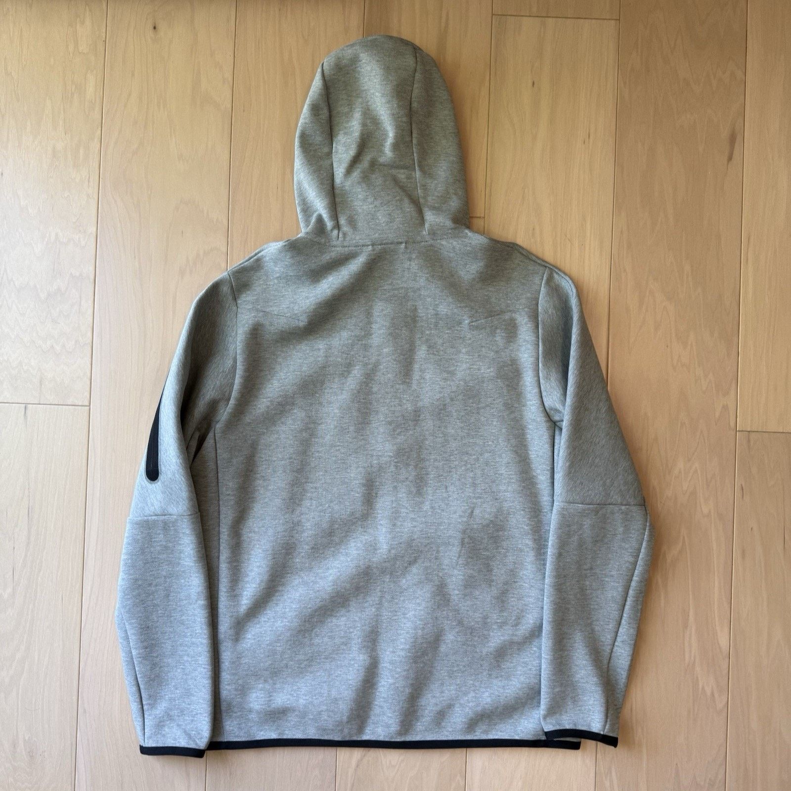 Nike Nike Tech Fleece Jacket L Gray Full Zip Hoodie Sportswear Size US L / EU 52-54 / 3 - 9 Thumbnail