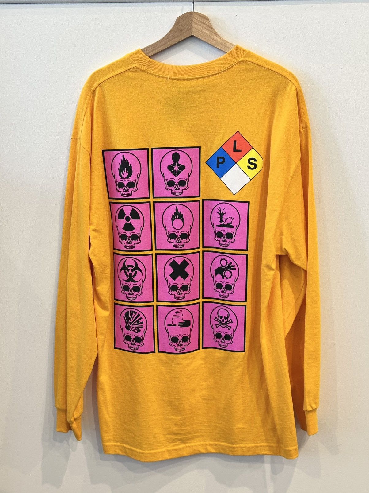 Pleasures PLEASURES LS Tee XL Size US XL / EU 56 / 4 - 1 Thumbnail