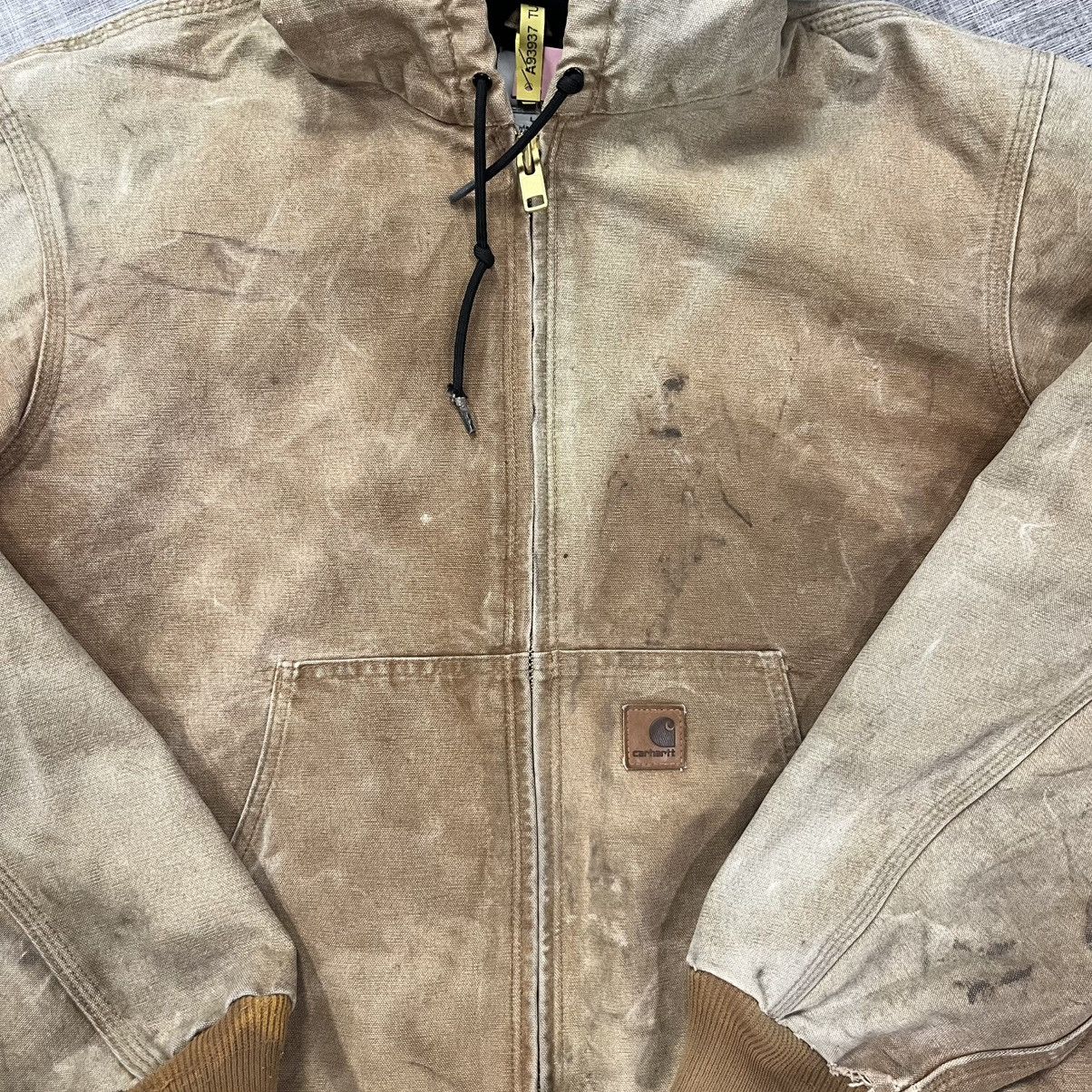 Carhartt × Carhartt Wip × Vintage VTG Faded and Thrashed Carhartt Hooded Jacket Size US L / EU 52-54 / 3 - 3 Thumbnail