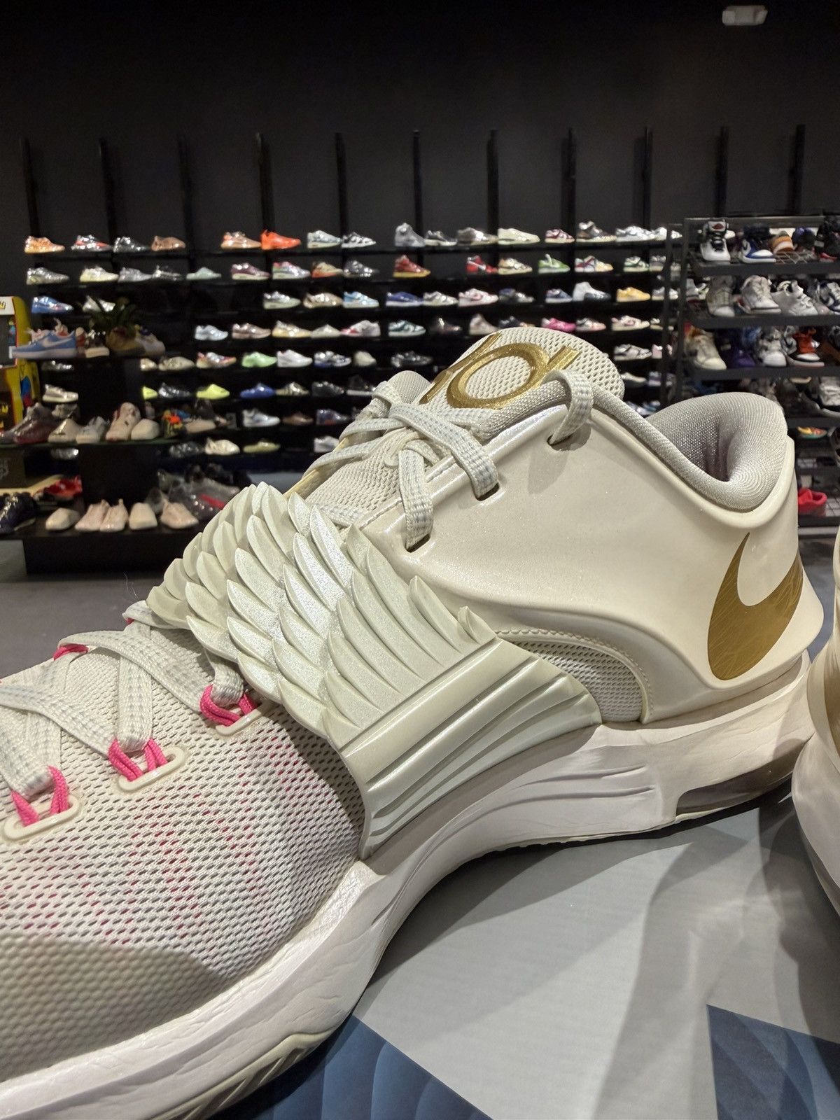 Nike Size 12 - Nike KD 7 Aunt Pearl White Size US 12 / EU 45 - 7 Thumbnail