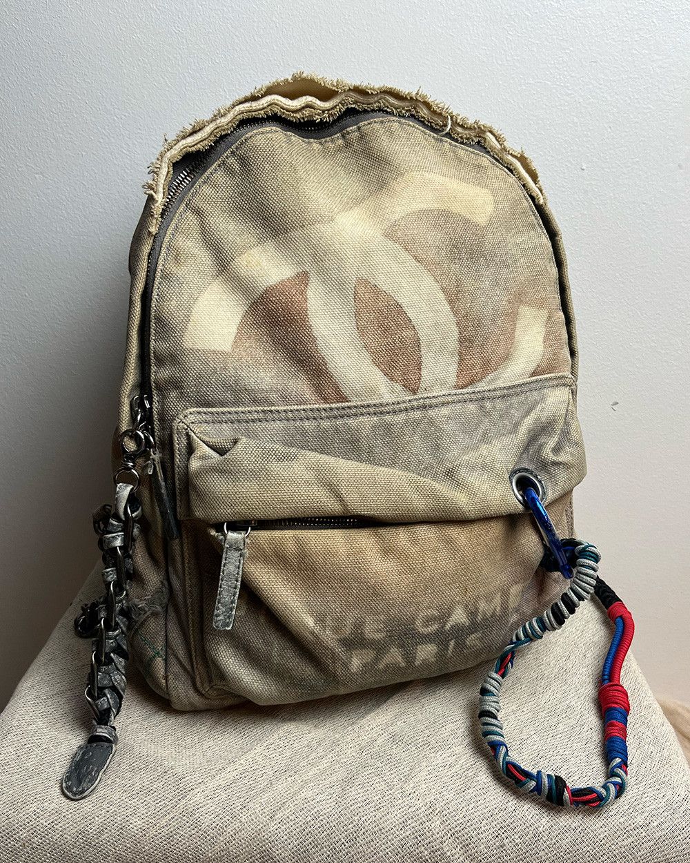 Chanel Chanel S/S 14 Graffiti Runway Backpack By Karl Lagerfeld Size ONE SIZE - 1 Thumbnail
