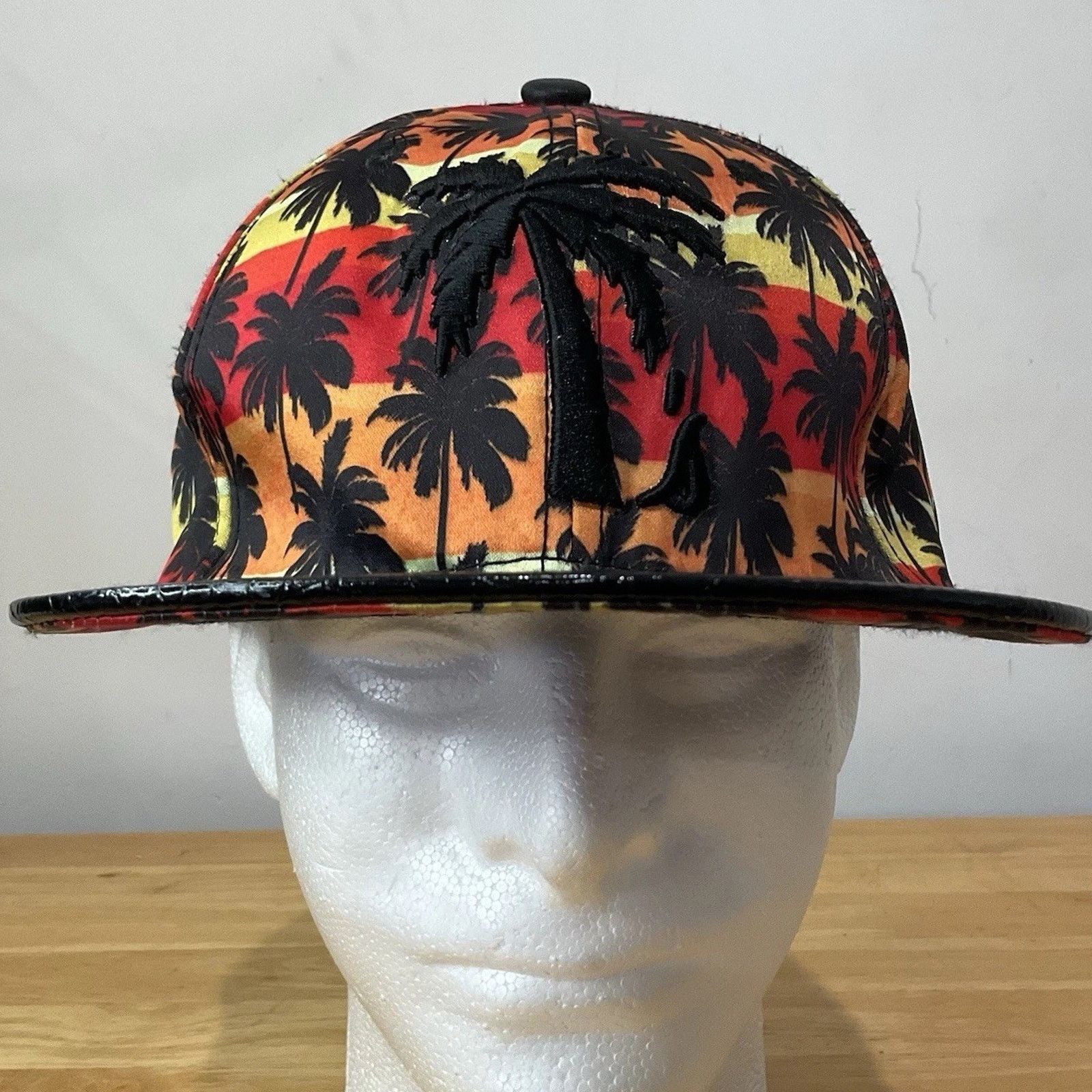Other Men's Adjustable Snap Hawaiin Tropical Flat Brim Palm Tree Size ONE SIZE - 1 Thumbnail