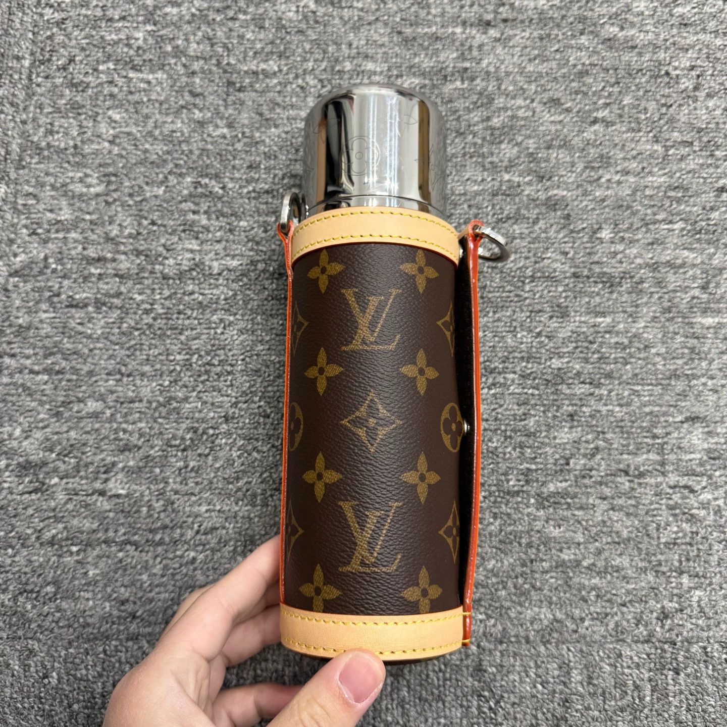 Louis Vuitton lv monogram brown thermal mug Size ONE SIZE - 4 Thumbnail