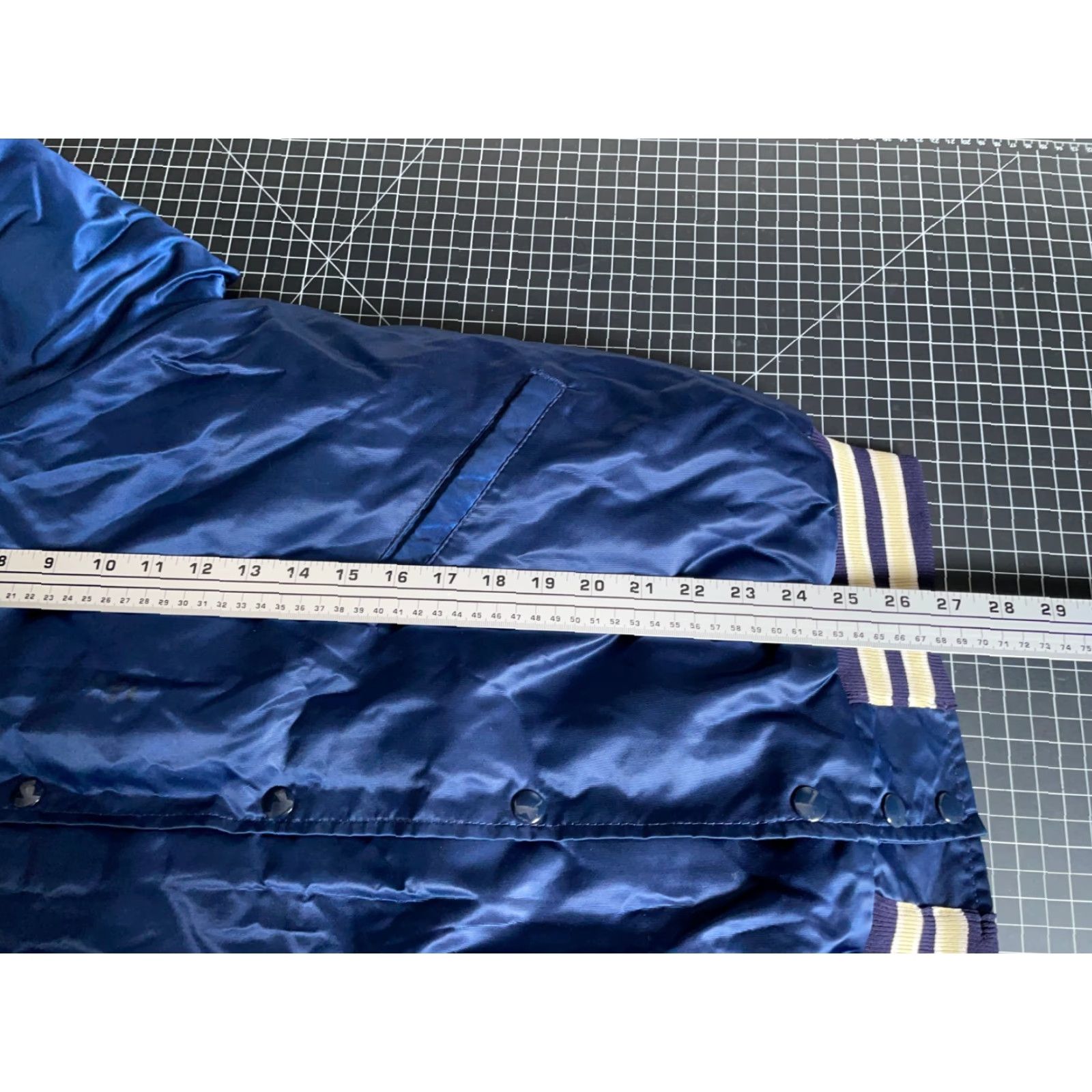 Vintage Vintage 80s Satin Bomber Jacket Adult Medium Blue Beige Trim USA Made Johnny Mac's Size US M / EU 48-50 / 2 - 6 Thumbnail