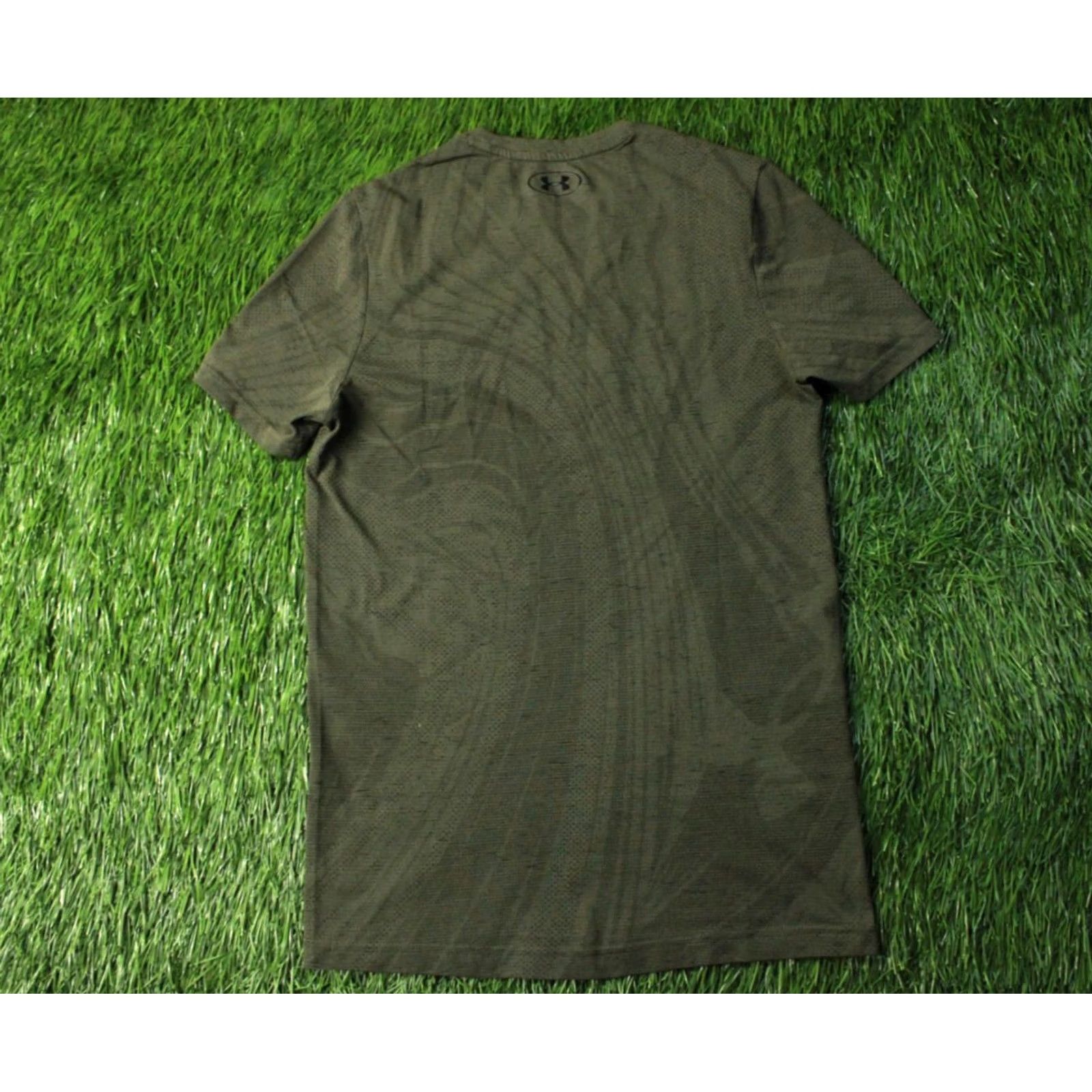 Under Armour Under Armour Shirt Men Training Jersey Tee S Olive Classic Fit Short Sleeve Crew Neck 72cm 44cm Size US S / EU 44-46 / 1 - 7 Thumbnail