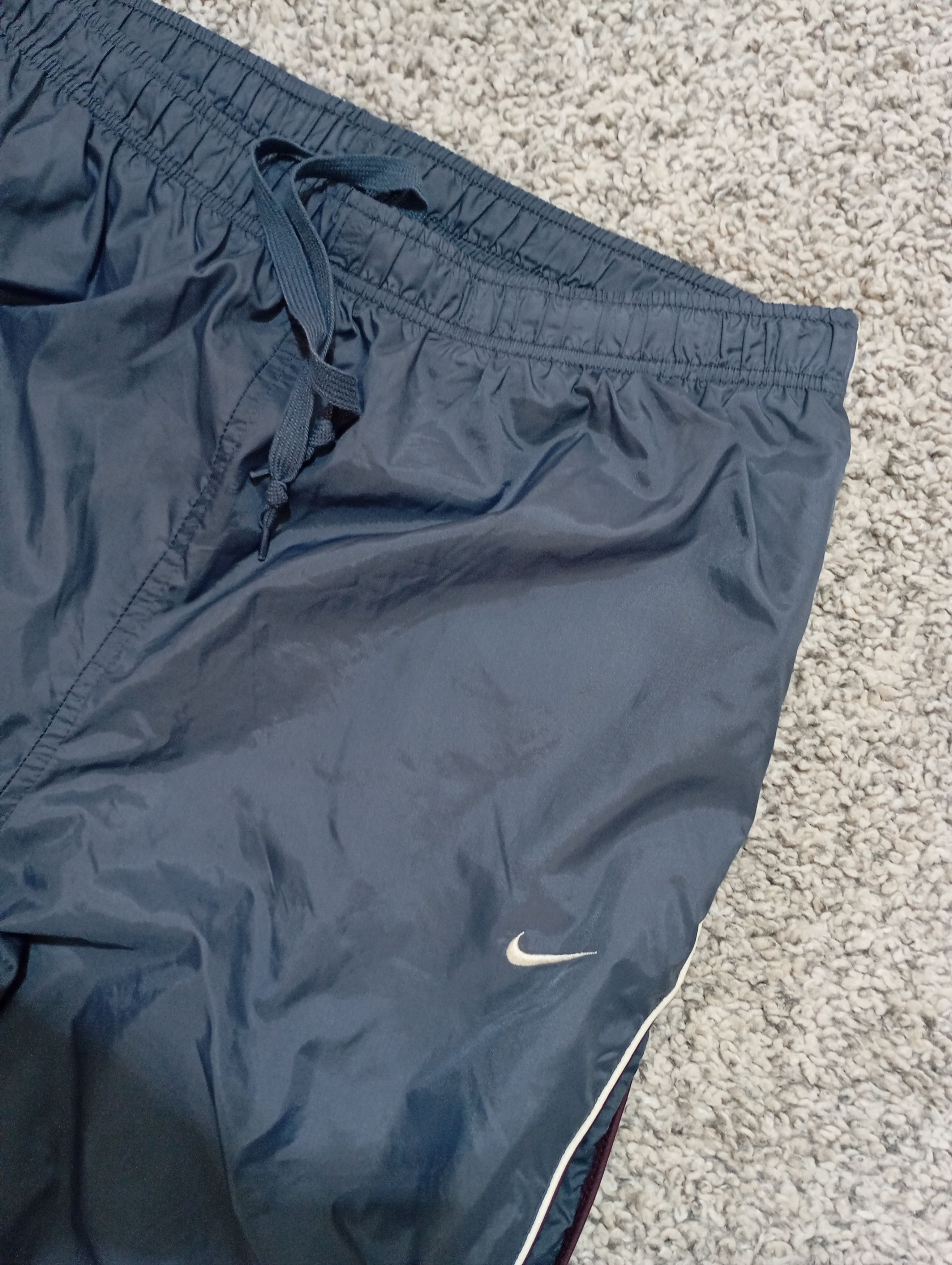Nike Nike Nylon Track Pants Baggy Swoosh Drill Y2K Size US 34 / EU 50 - 3 Thumbnail