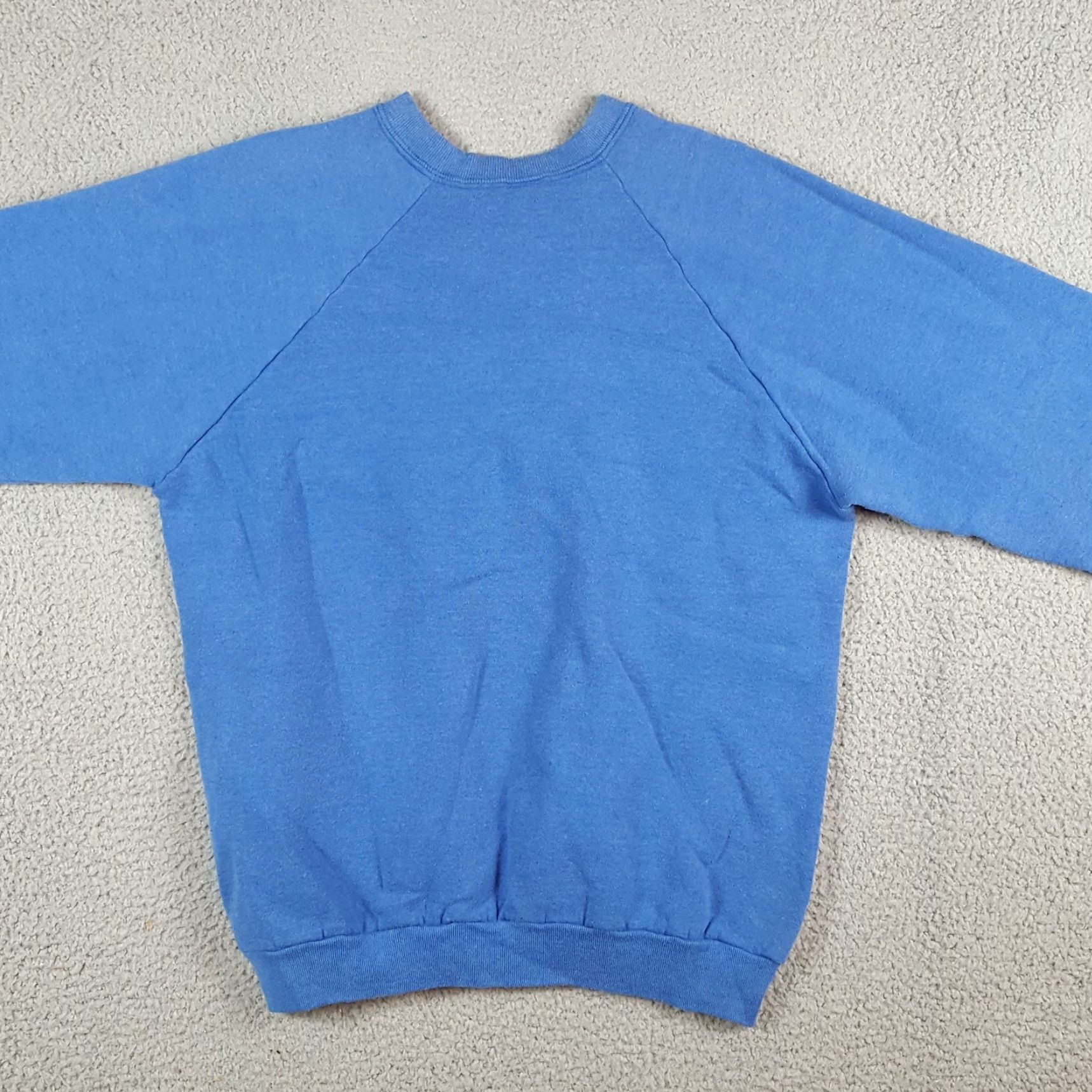 Fruit Of The Loom VINTAGE Fruit of the Loom Sweatshirt Raglan Sleeve Size L Blue Crewneck 90s Skater Pullover Size US L / EU 52-54 / 3 - 4 Thumbnail