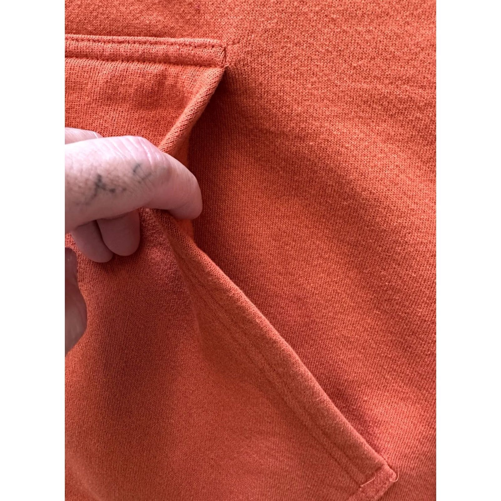 Nike VINTAGE Nike Center Swoosh Pullover Hoodie Mens L Orange 90s Retro Grunge Hip Hop Sports Logo Long Sleeve Drawstring Pocket Heavyweight Size US L / EU 52-54 / 3 - 3 Thumbnail