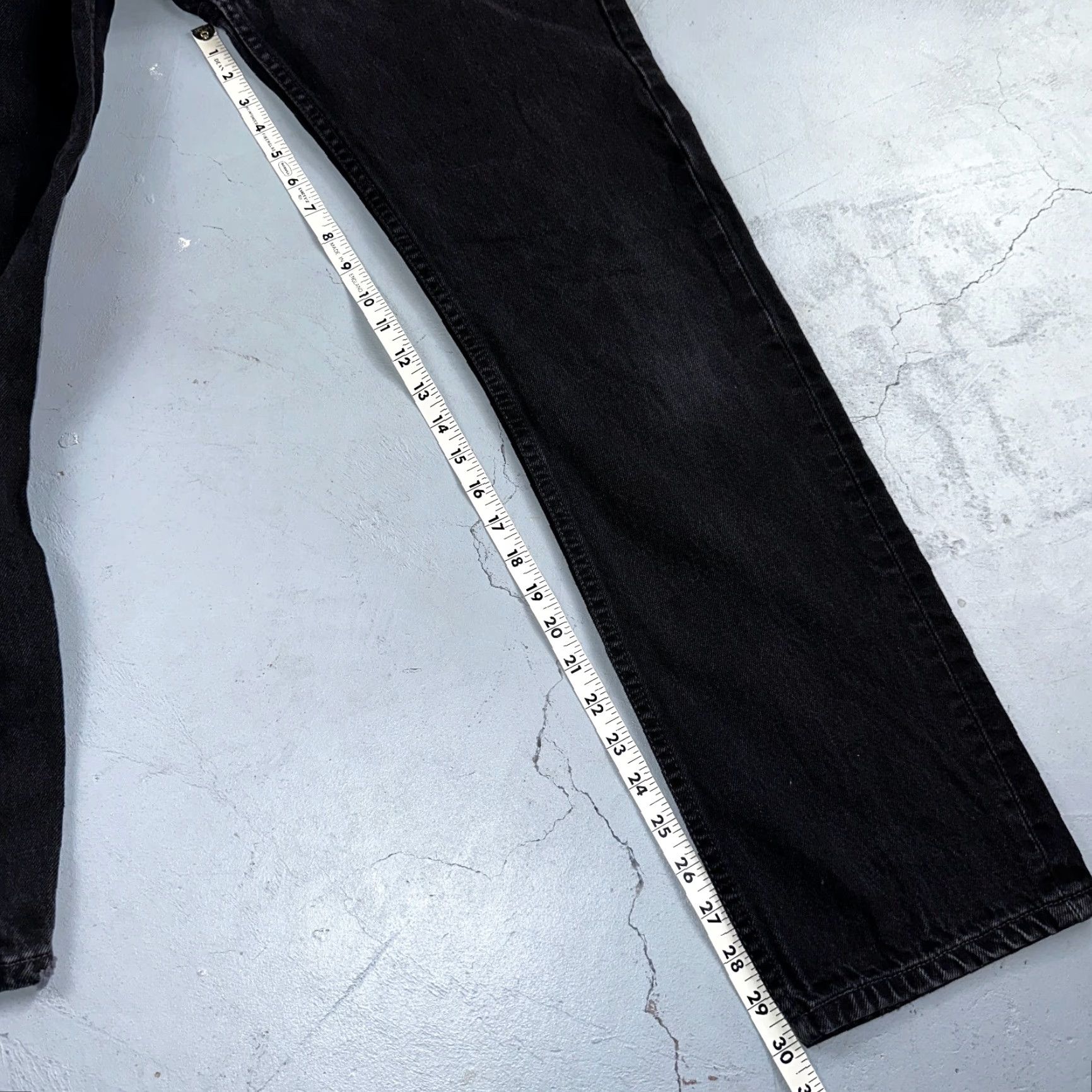 Levi's Levi's 501 Vintage Jeans Straight Leg 90s 30x32 Black Wash Mens Regular Denim Cotton Button Jean Levis 501 Series Vintage Yes 90s Theme Size US 30 / EU 46 - 5 Thumbnail