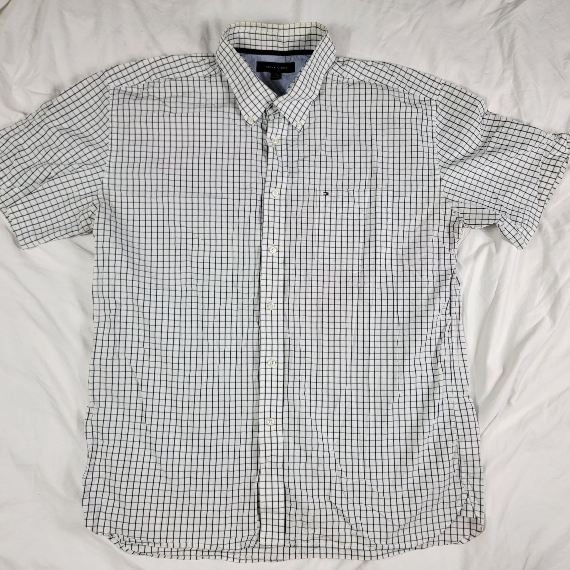 Tommy Hilfiger Tommy Hilfiger Mens XL White Checkered Short Sleeve Shirt Ca Size US XL / EU 56 / 4 - 1 Thumbnail