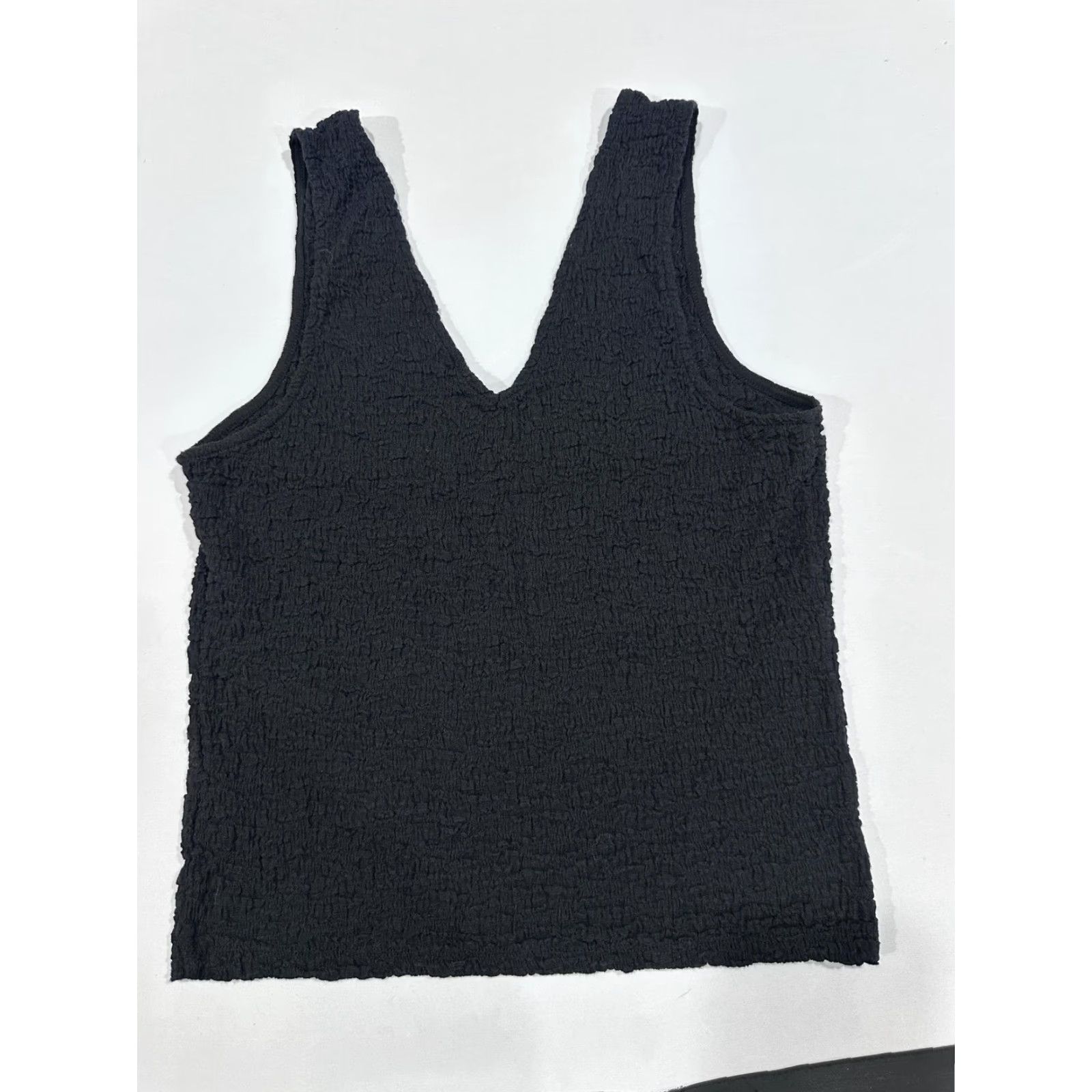 Vintage A New Day Tank M Black V Neck Sleeveless Stretch Textured Slim Grunge Whimsigoth Shirt Womens Size M / US 6-8 / IT 42-44 - 5 Thumbnail