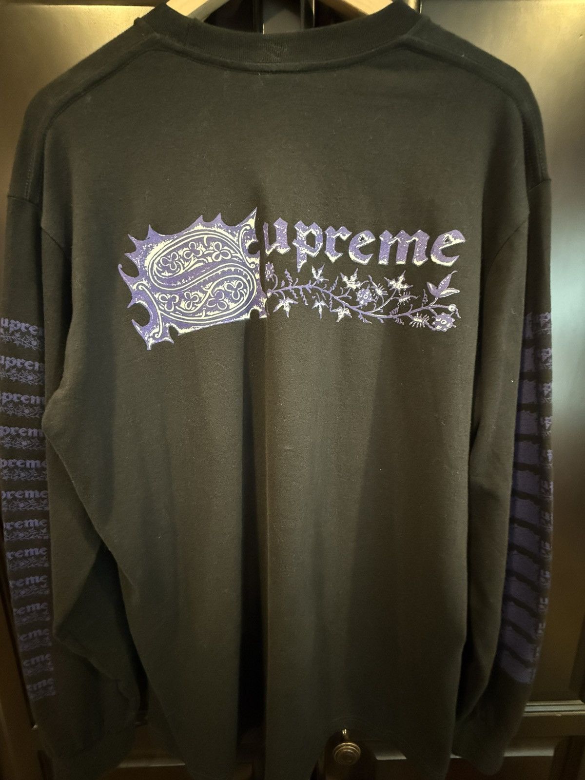 Supreme Supreme Saint Sebastian L/S Tee Size US L / EU 52-54 / 3 - 3 Thumbnail