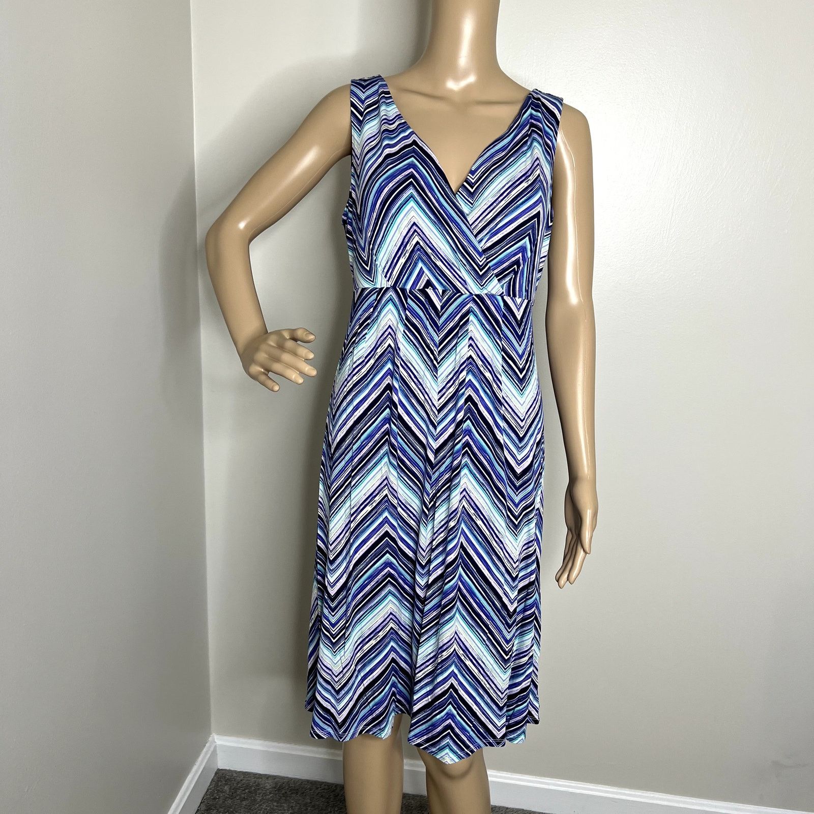 Other Vintage St John's Bay Chevron Zig Zag Tank Dress Size L / US 10 / IT 46 - 7 Thumbnail