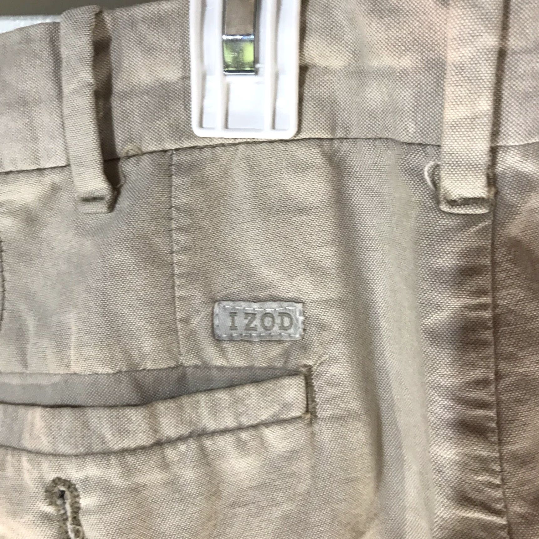 Izod VINTAGE IZOD Men's Khaki Cotton Chino Shorts Size 34 Casual Summer Breathable Beige Size US 34 / EU 50 - 3 Thumbnail