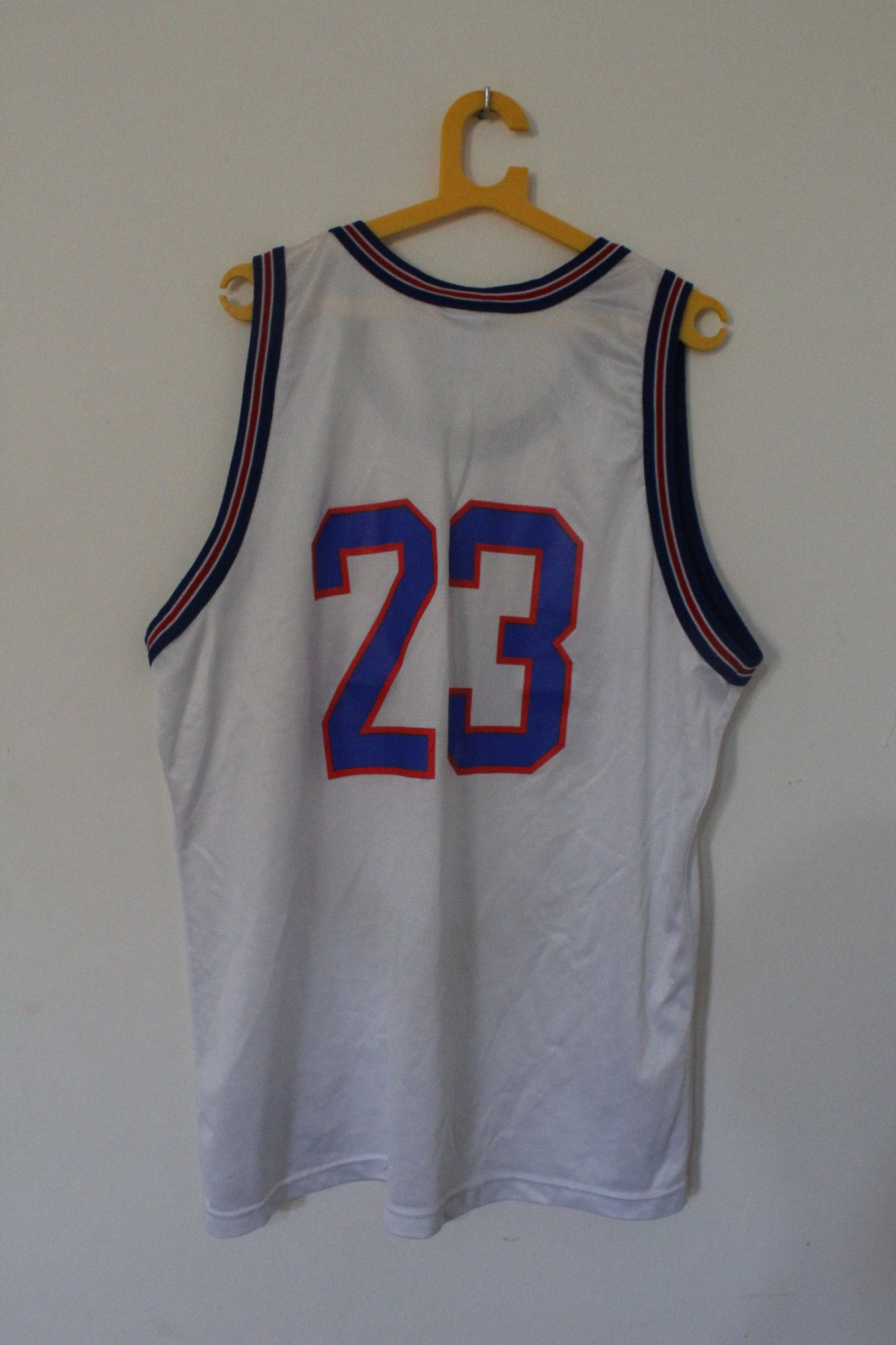 Champion Vintage 1996 Champion Space Jam Michael Jordan Jersey Size US XL / EU 56 / 4 - 2 Thumbnail