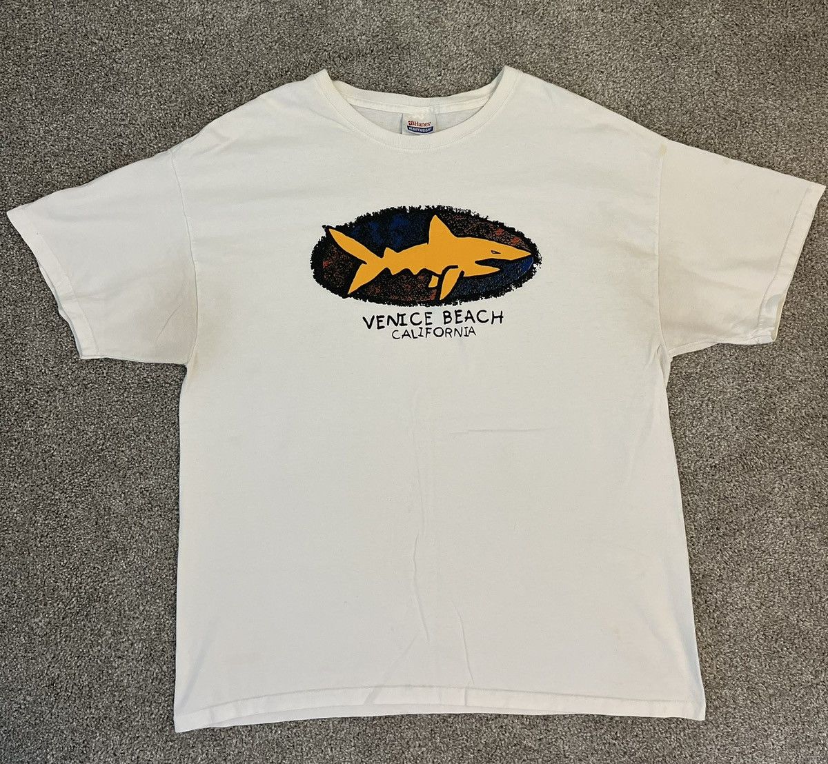 Hanes Vintage Venice Beach California Shark Graphic Shirt Tee XL Size US XL / EU 56 / 4 - 1 Thumbnail