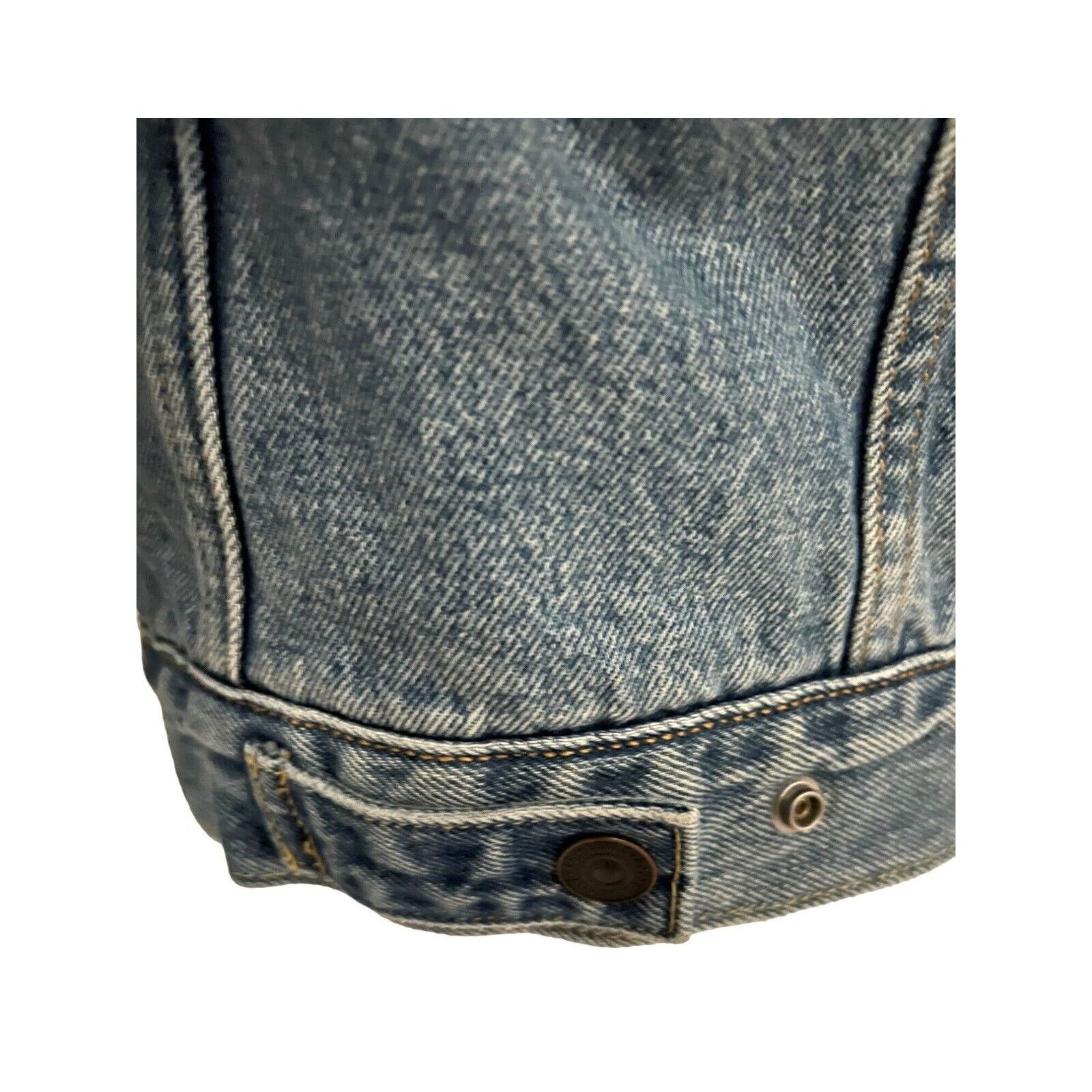 Levi's Levis Denim Sherpa Lined Trucker Jacket Medium Flap Pockets Size US M / EU 48-50 / 2 - 6 Thumbnail
