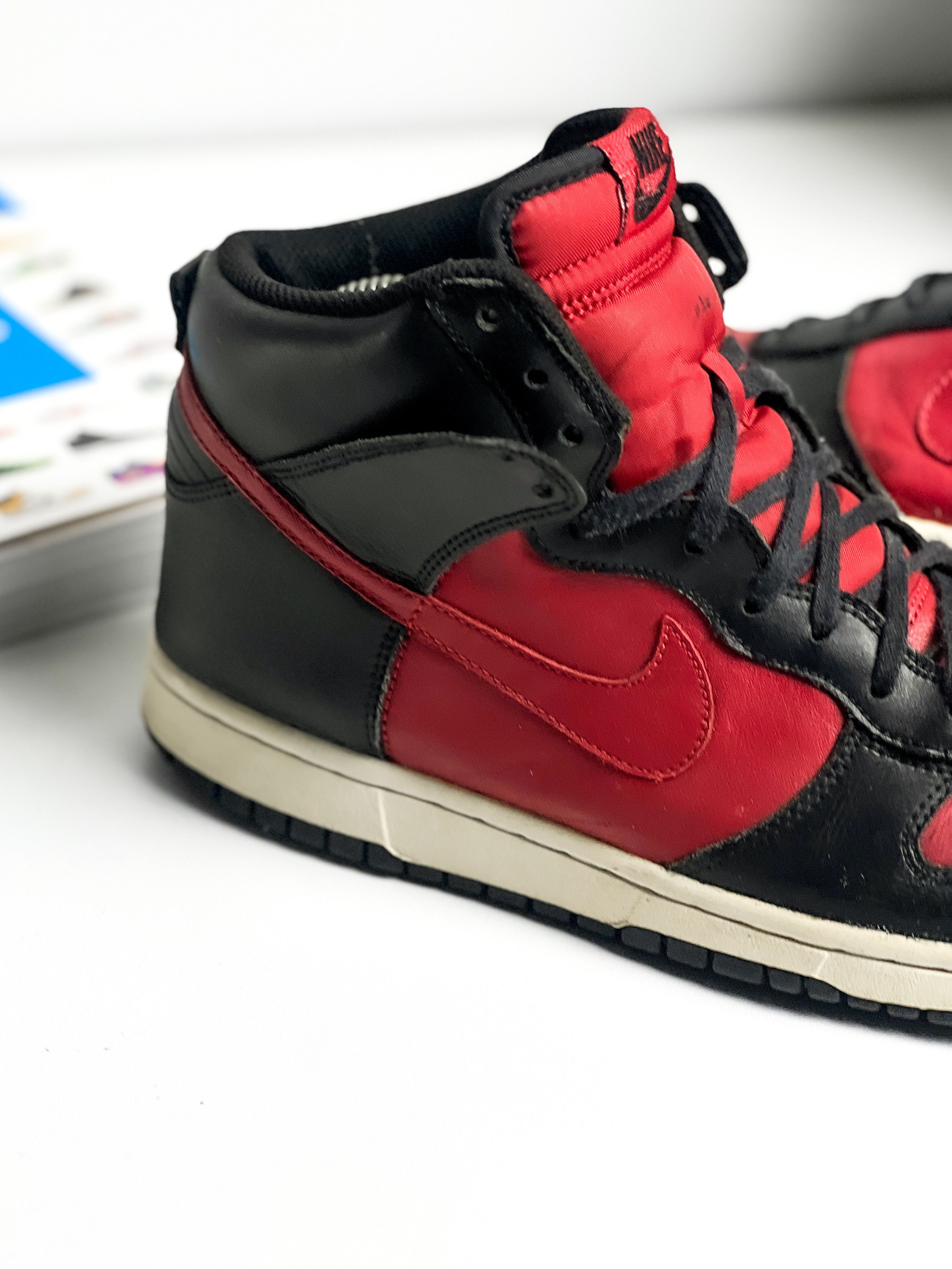 Nike Nike Dunk High Vintage "Black Varsity Red" 317982-009 Size US 8 / EU 41 - 3 Thumbnail