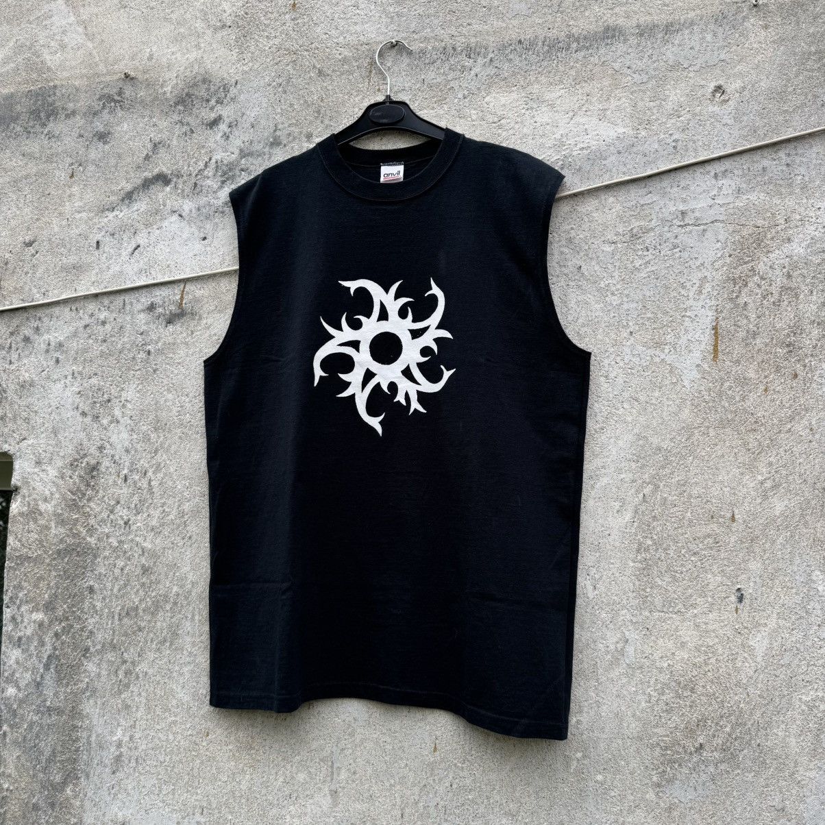 Japanese Brand Vintage Sun Tribal 90s Sleeveless Tshirt Metal Punk 90s acid Size US XL / EU 56 / 4 - 6 Thumbnail