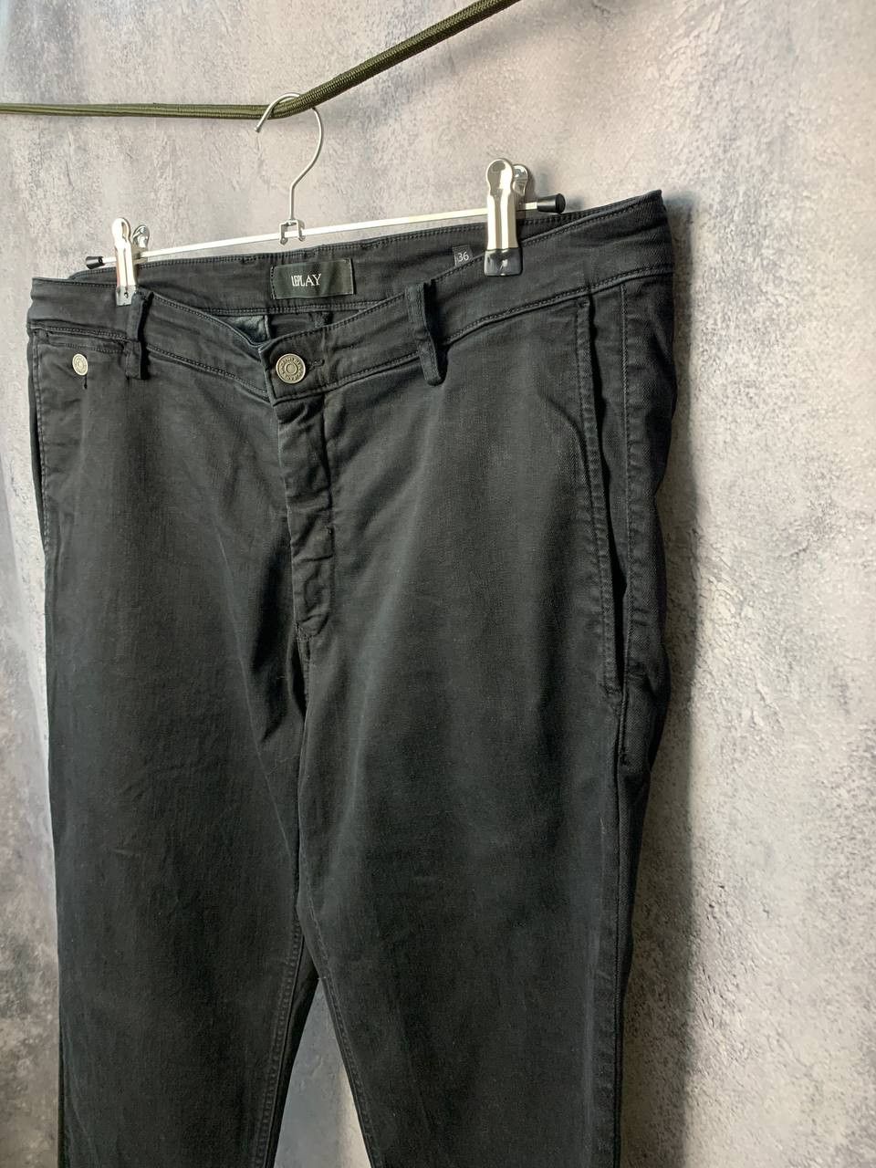 Designer REPLAY MB9722 Jeans Pants Denim Straight Fit Black Size US 36 / EU 52 - 6 Thumbnail