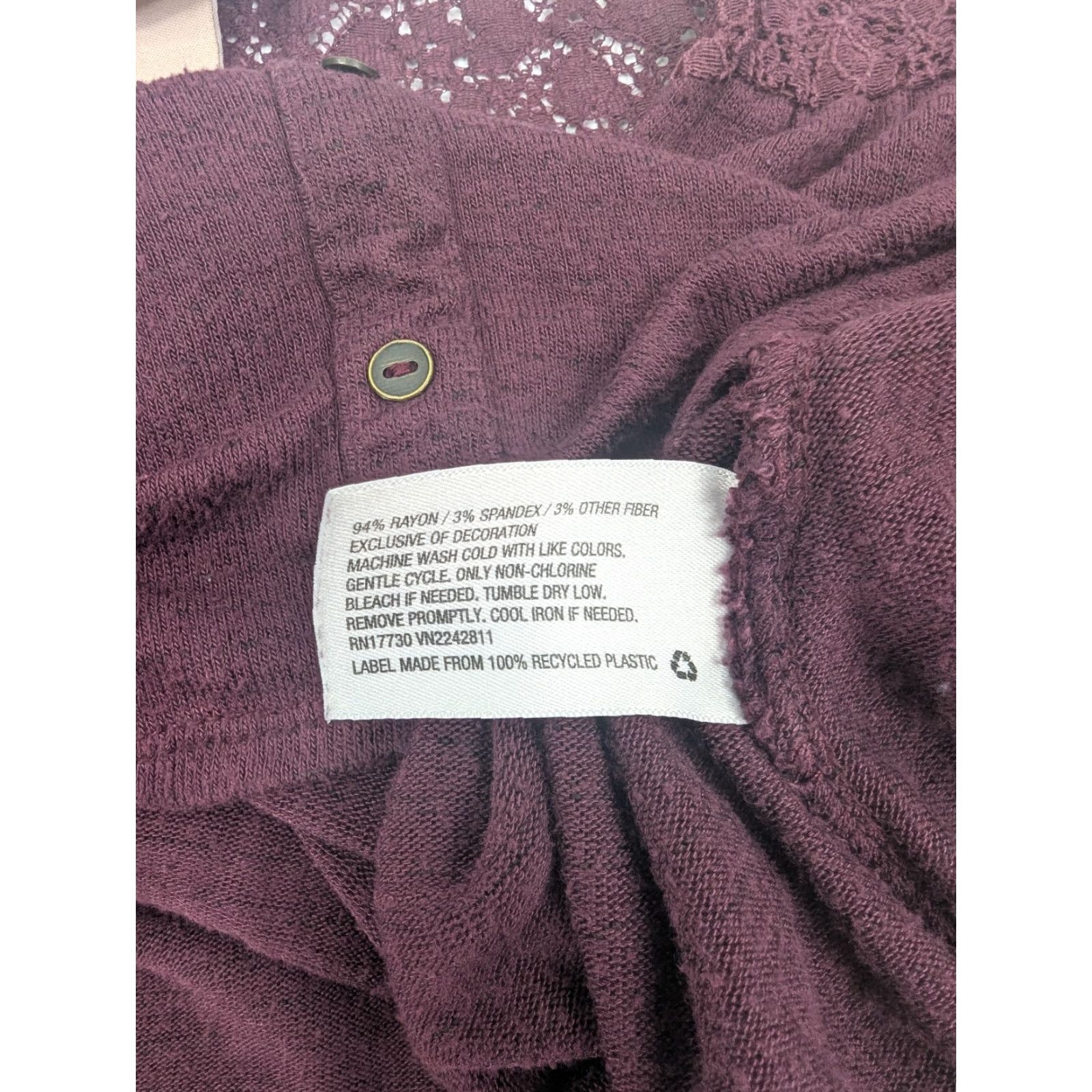 Vintage Knox Rose Blouse Shirt Women L Plum Burgundy Crochet Peasant Long Sleeve Button Knit Rayon Cotton Nylon Boho Fall Spring Winter Size L / US 10 / IT 46 - 7 Thumbnail