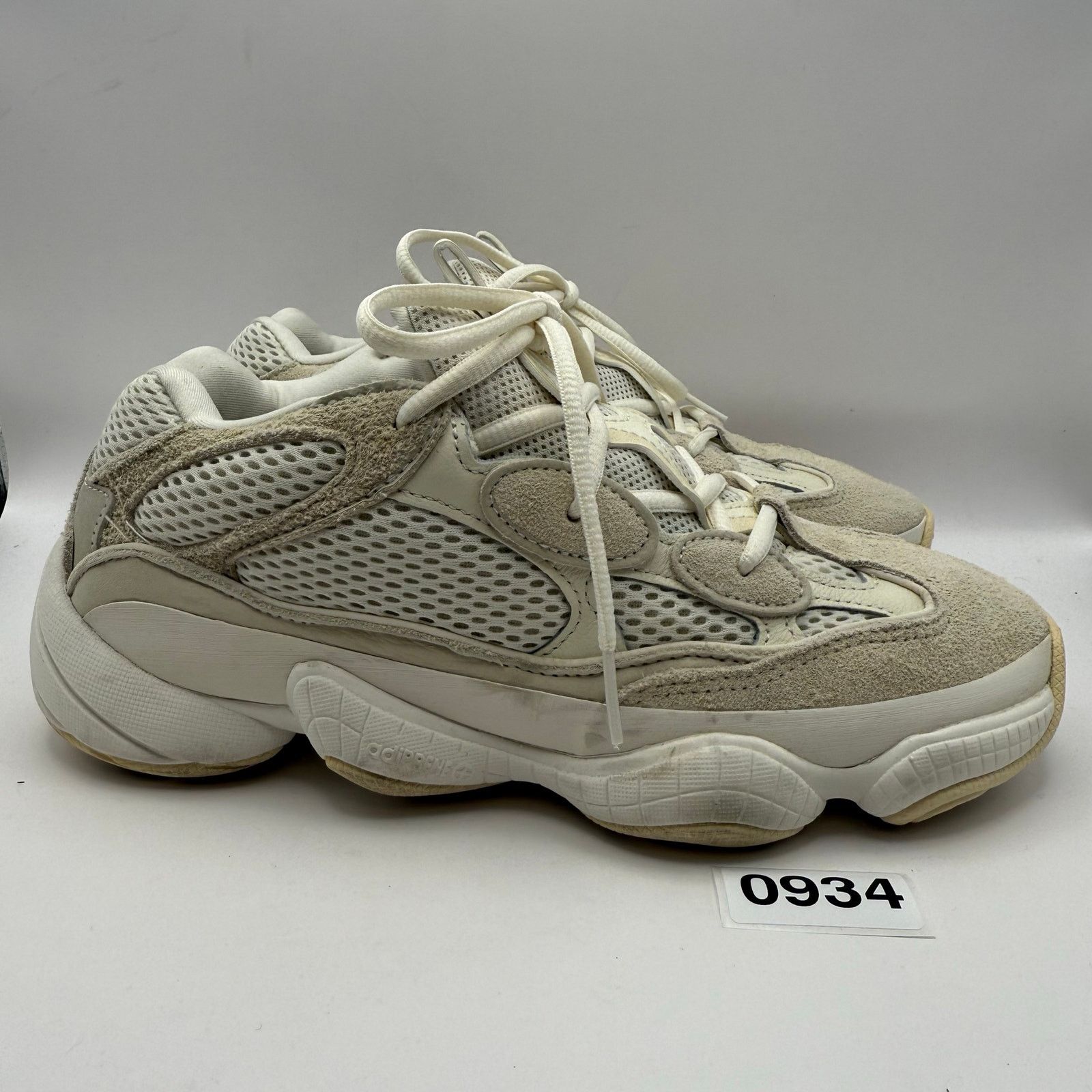 Adidas ADIDAS YEEZY 500 SIZE 7 BONE WHITE ID5114 Size US 7 / EU 40 - 5 Thumbnail
