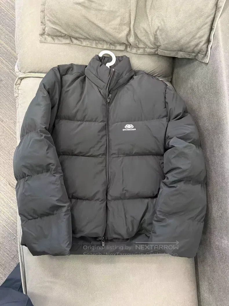 Balenciaga Balenciaga Lock Logo Cotton Filled Down Jacket Size XXS / US 00 / IT 34 - 1 Thumbnail