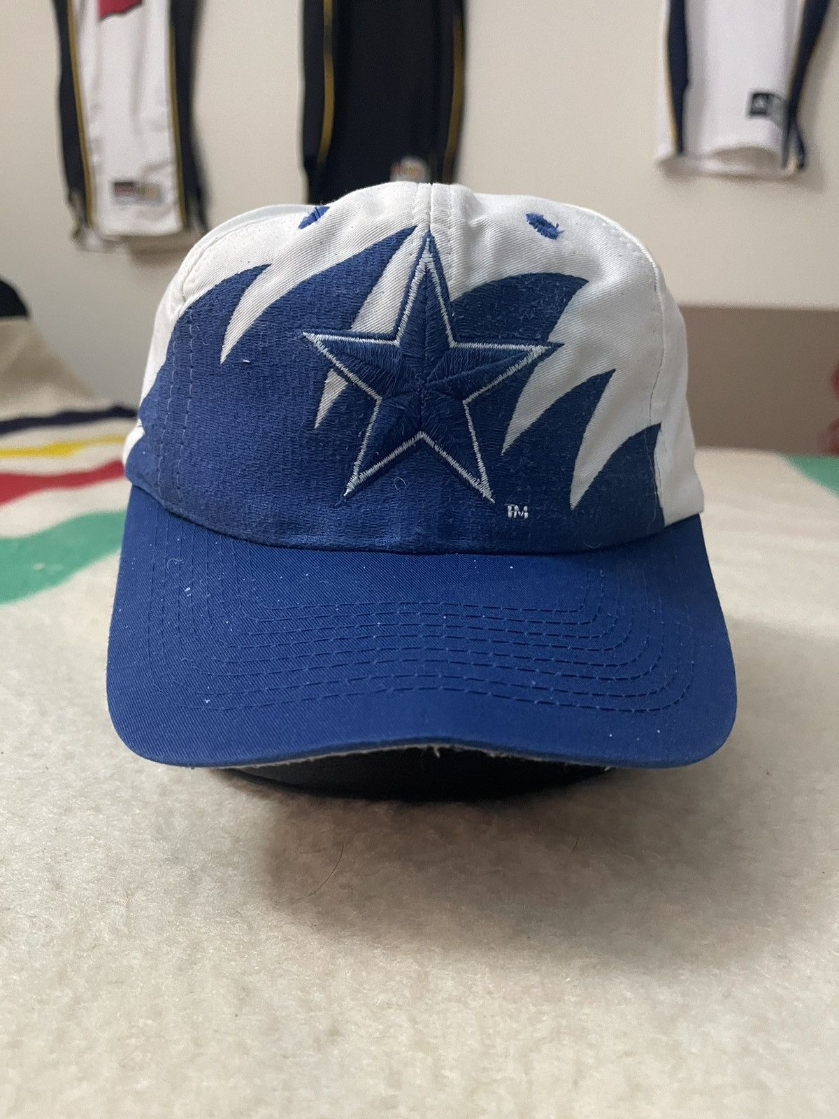 Dallas Cowboys Vintage 90's Logo 7 Shark Tooth Snapback Adjustable