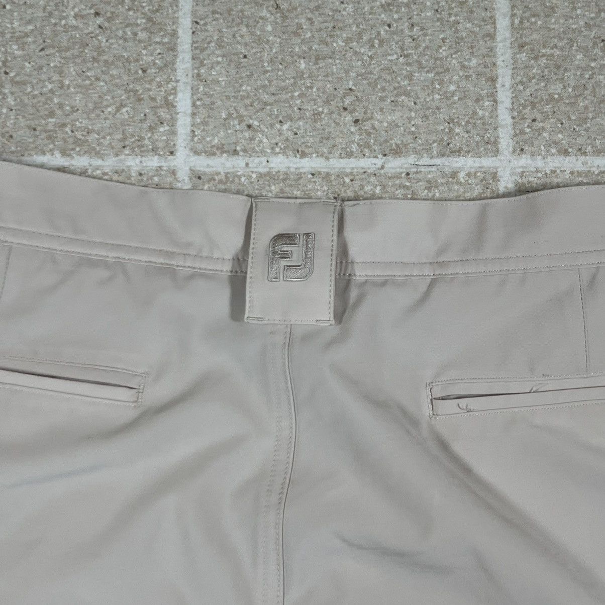 Footjoy FootJoy Shorts Mens 38 Khaki Beige Golf Performance Chino Size US 38 / EU 54 - 5 Thumbnail