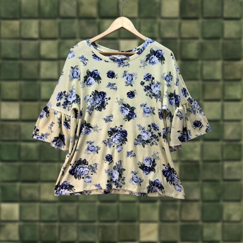 Vintage No Comment Womens Knit Floral Short Bell Sleeve Top L Blue NWT-6021 Size L / US 10 / IT 46 - 1 Thumbnail