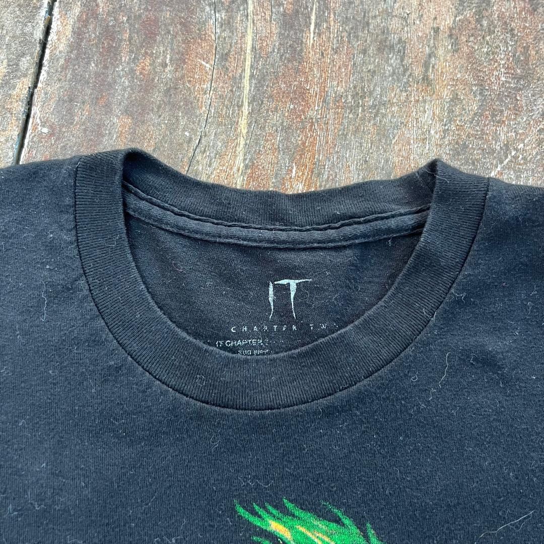 Band Tees Vintage Horror Movie IT Chapter Two Promo T Shirt Size US M / EU 48-50 / 2 - 4 Thumbnail