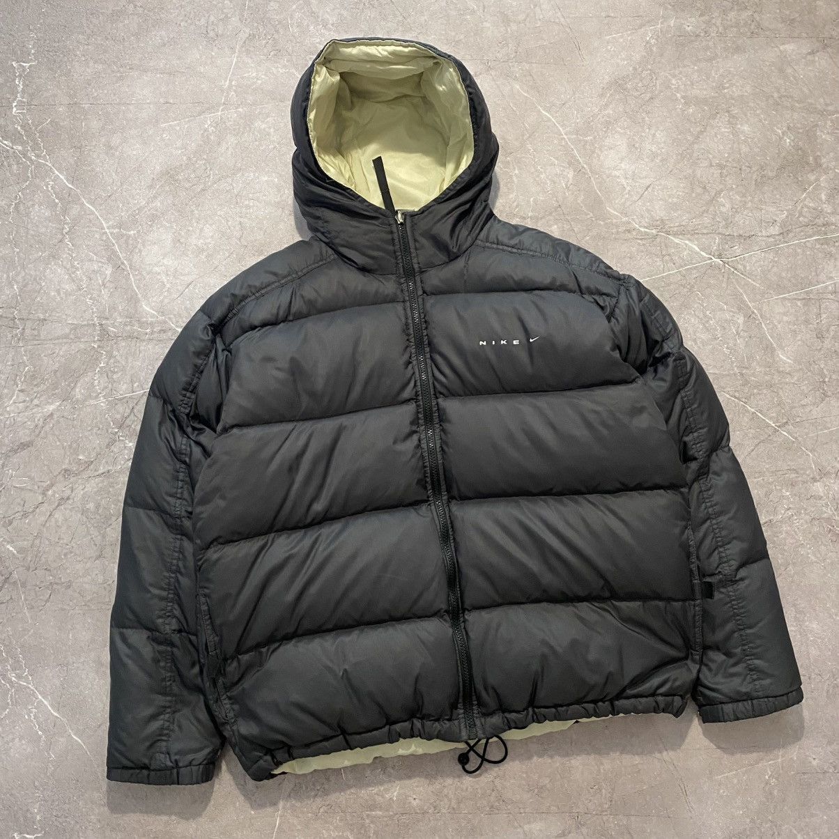 Nike RARE ! VINTAGE NIKE PUFFER DOWN JACKET BIG LOGO 90s Size US M / EU 48-50 / 2 - 6 Thumbnail