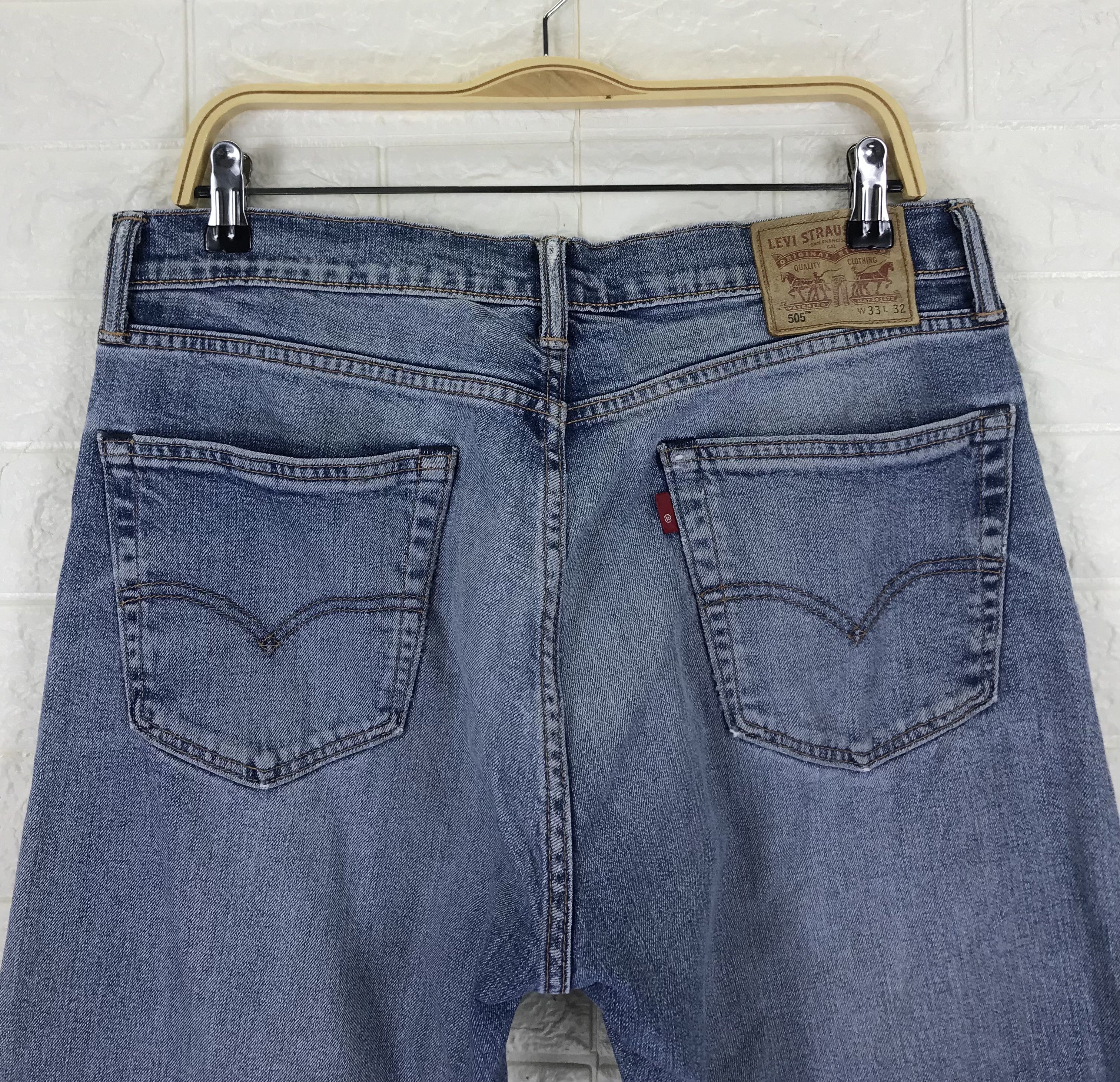Levi's Vintage Levi's 505 Faded Blue Jeans Distressed Denim Size US 33 - 6 Thumbnail