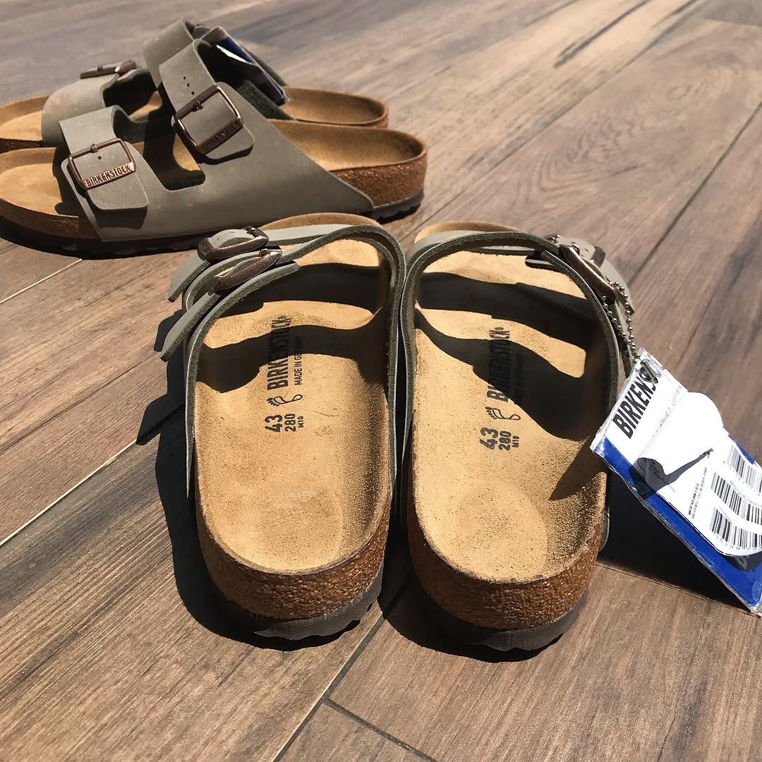 Birkenstock Steal Deal Birkenstock Arizona Birkibuc grey Stone Sandals Size US 9 / EU 42 - 6 Thumbnail