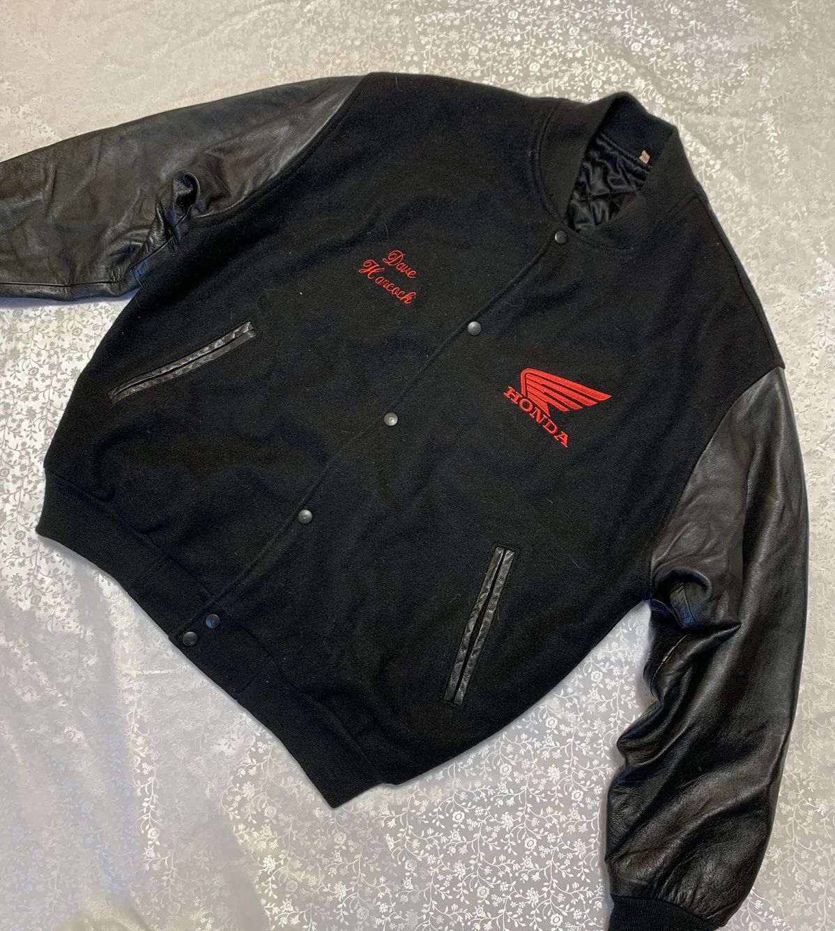 Honda Bomber Honda Dave Hancock rare Size US S / EU 44-46 / 1 - 4 Thumbnail