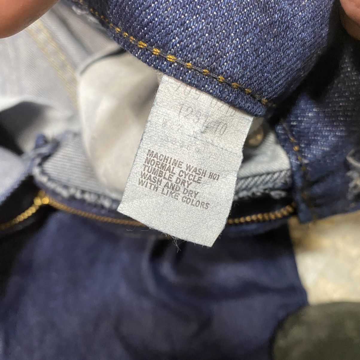Levi's × Vintage Vintage Levi’s Straight Leg 709-0216 80s Denim Jeans USA NWT Size US 27 - 8 Thumbnail