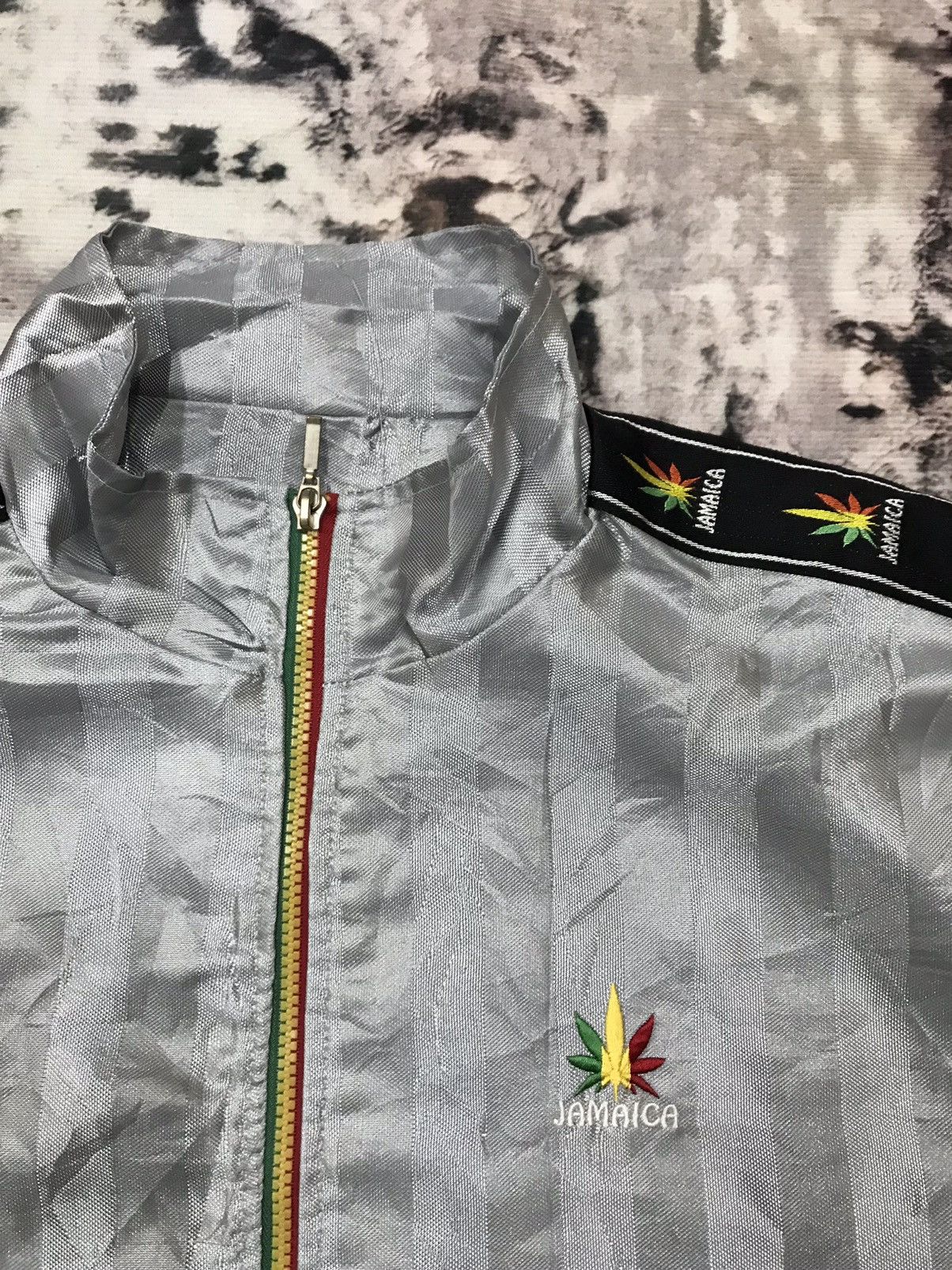 Japanese Brand Vintage Jamaica Sidetape Logo Windbreaker Jacket Size US XL / EU 56 / 4 - 10 Thumbnail