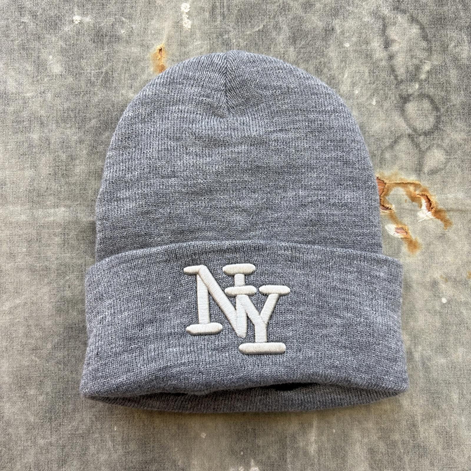 Vintage Vintage Y2K New York Fleece Fur Lined Grunge Skater Beanie Size ONE SIZE - 1 Thumbnail