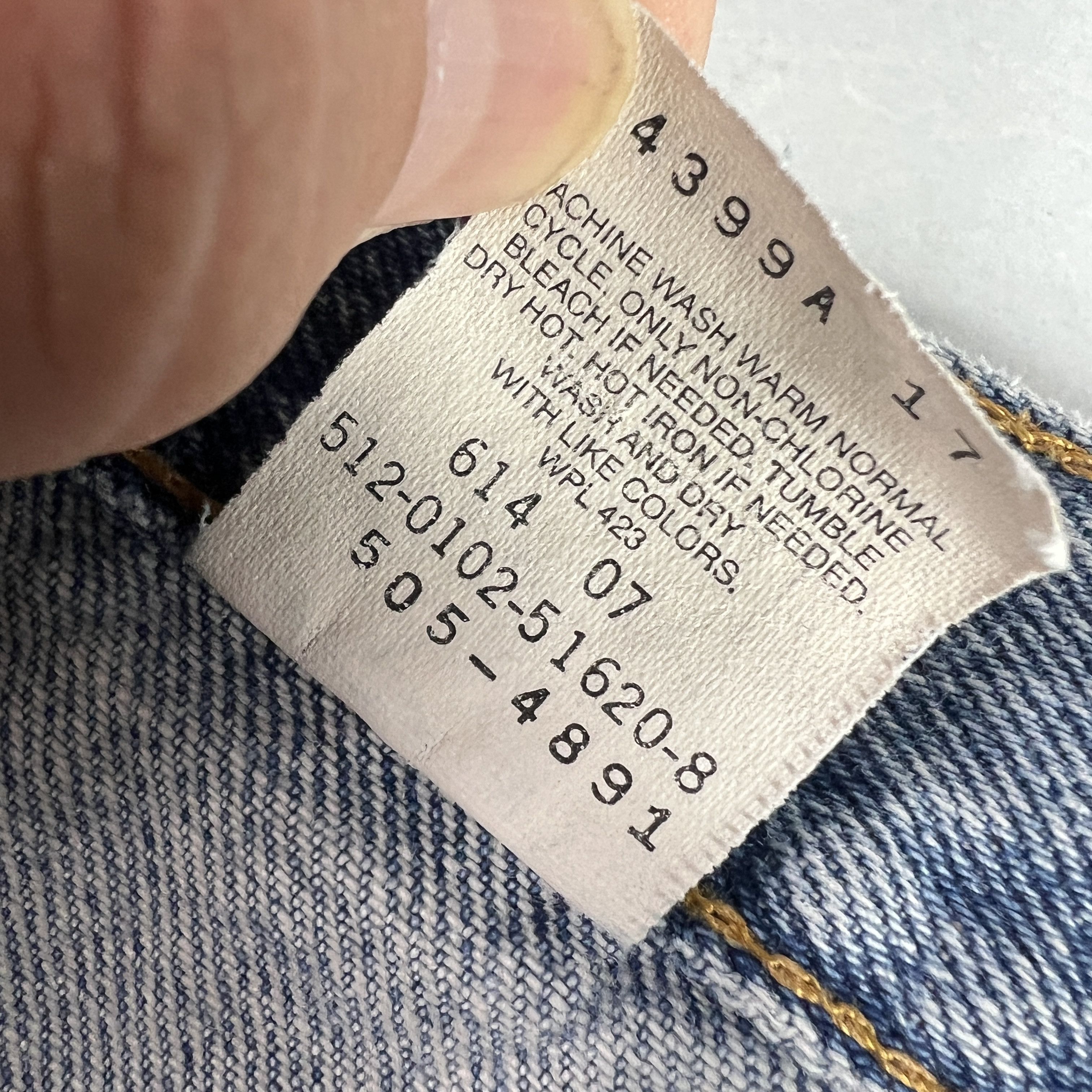 Levi's Y2K Levi's Jeans 505 Straight Blue Faded Distressed Denim Size US 31 - 11 Thumbnail
